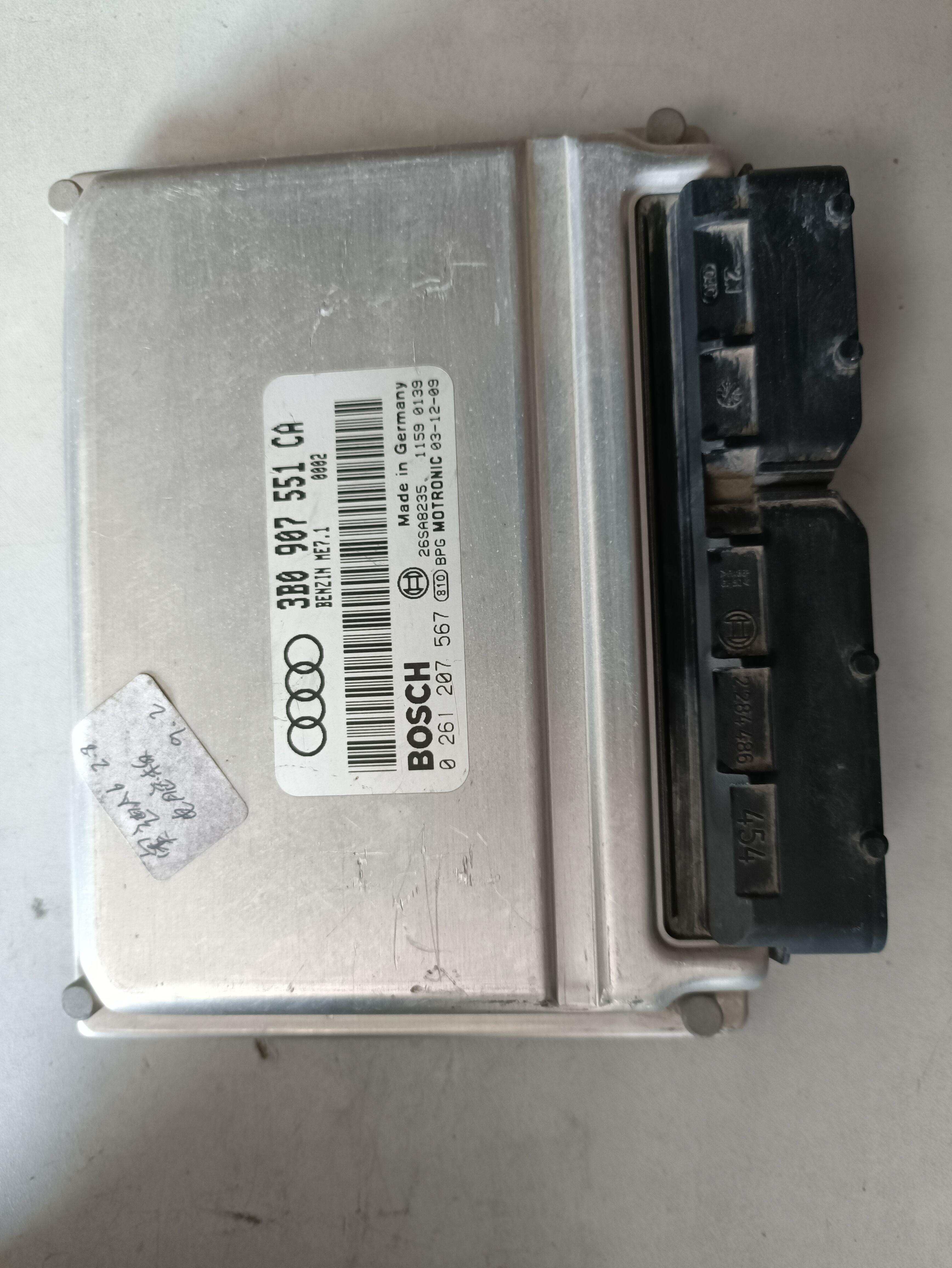 3B0907551CA 发动机电脑