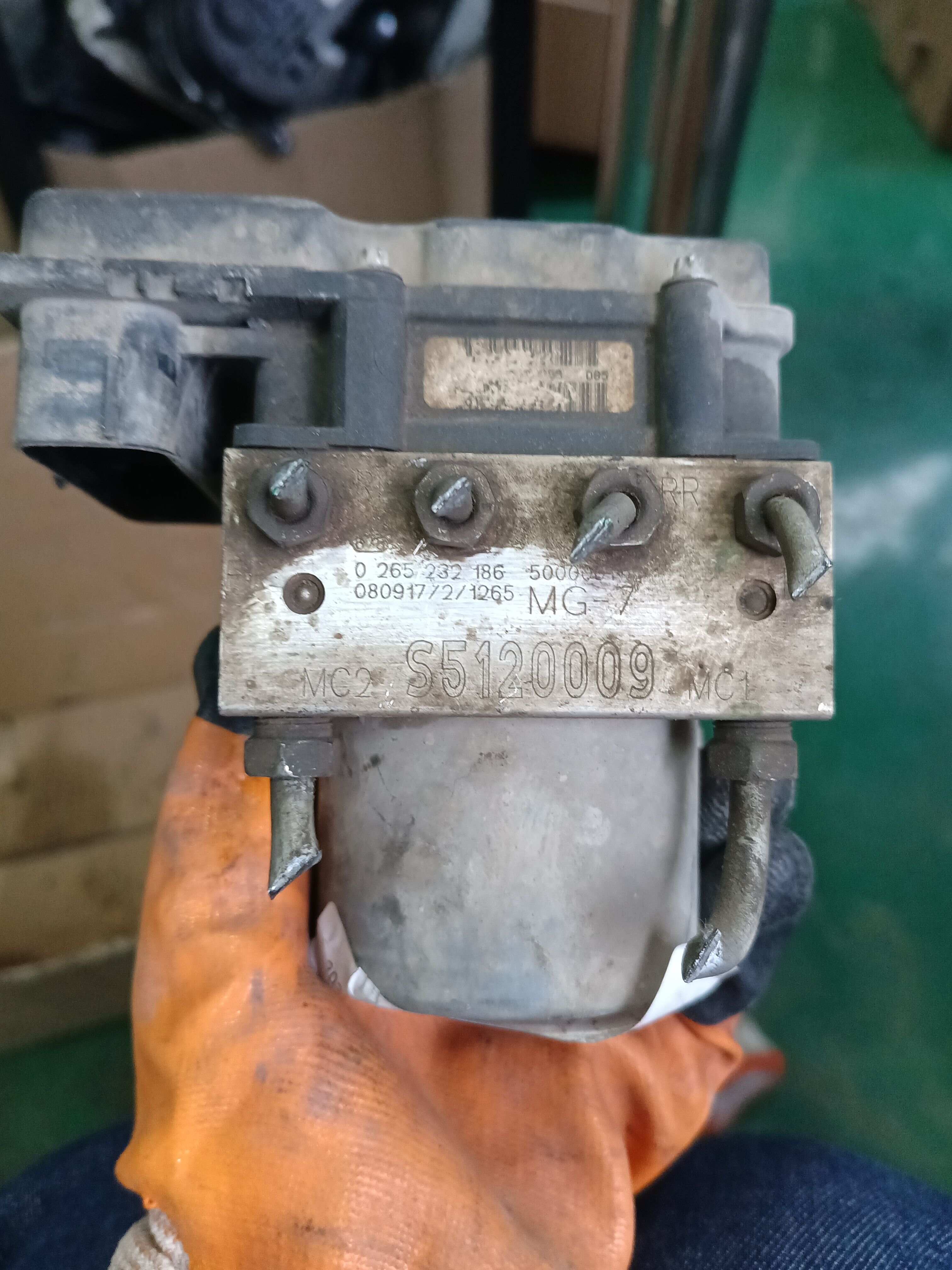 0265232186 ABS Pump Assembly