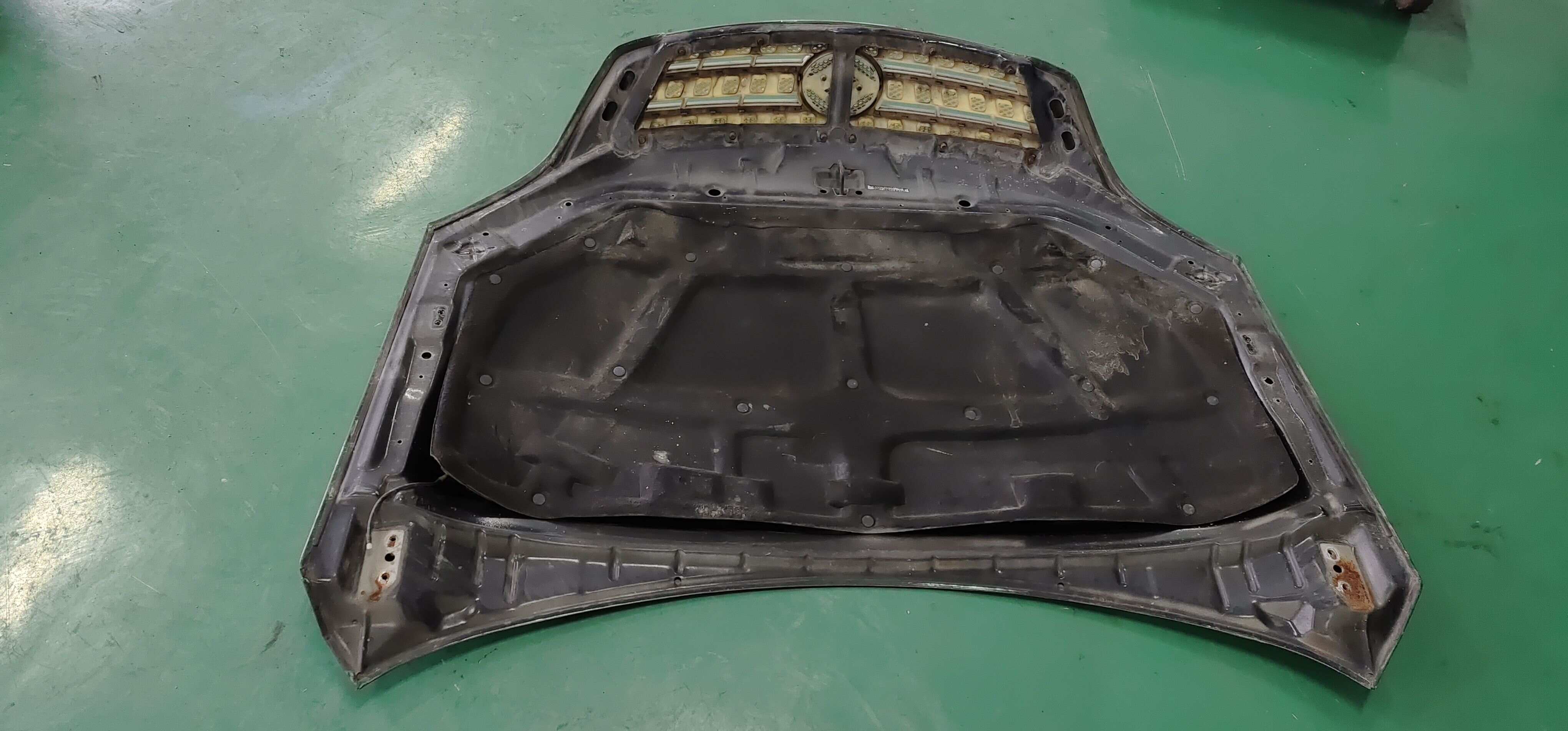 703001006 Front Hood Assembly
