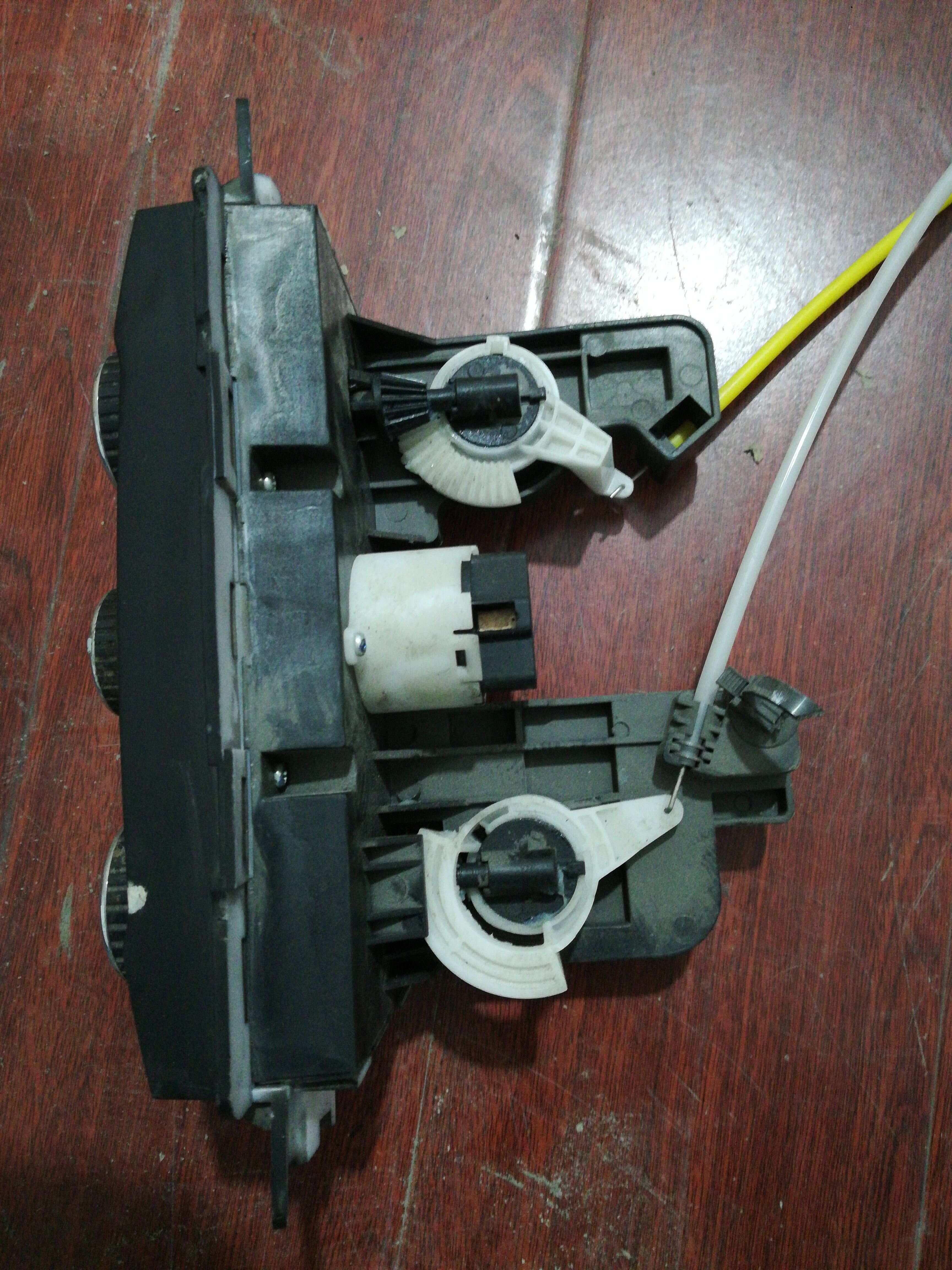 23902865 A/C Controller