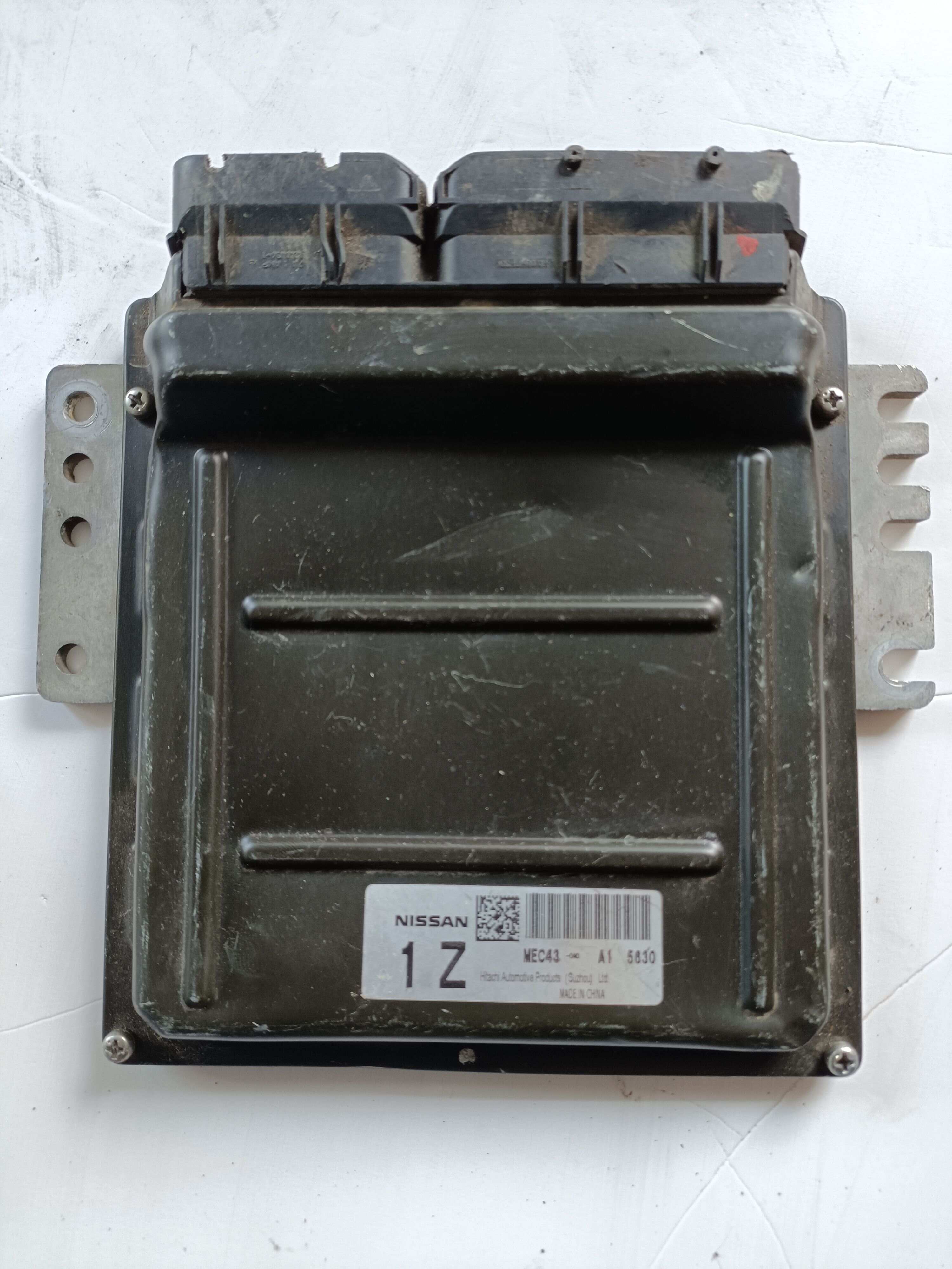 MEC43040A156301Z 发动机电脑