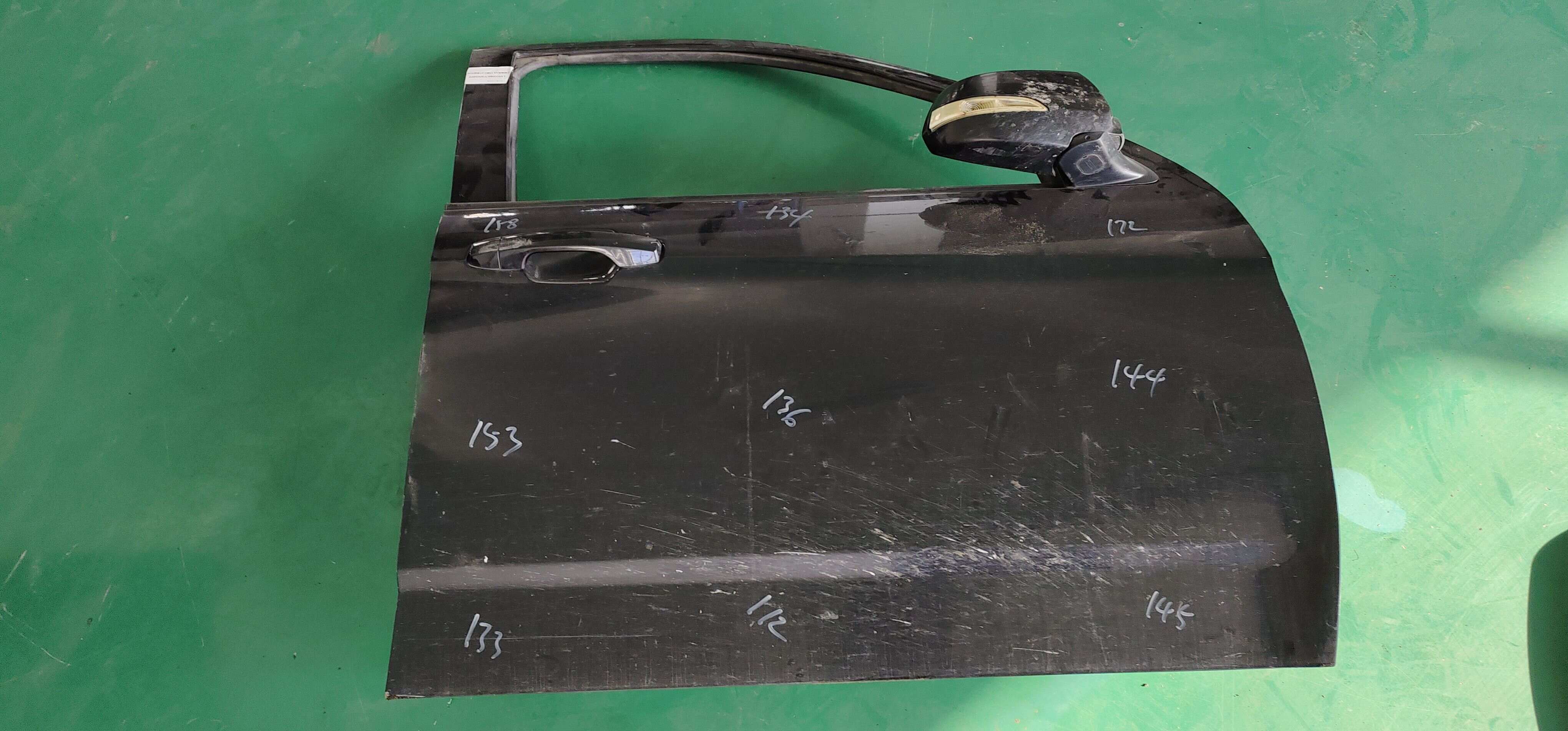 6101020LC Front Door Shell, Right