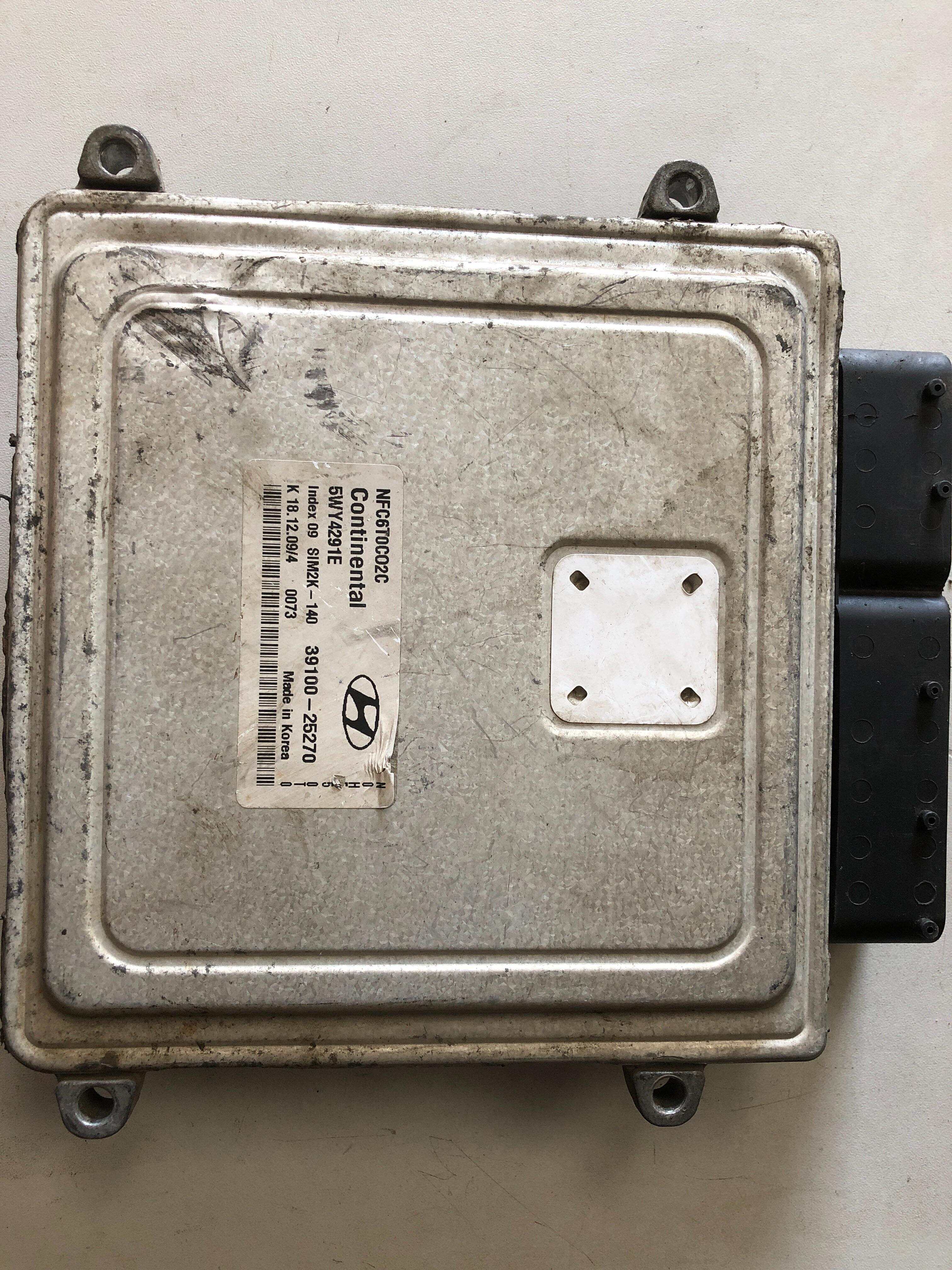 3910025270 Engine Control Unit (ECU)
