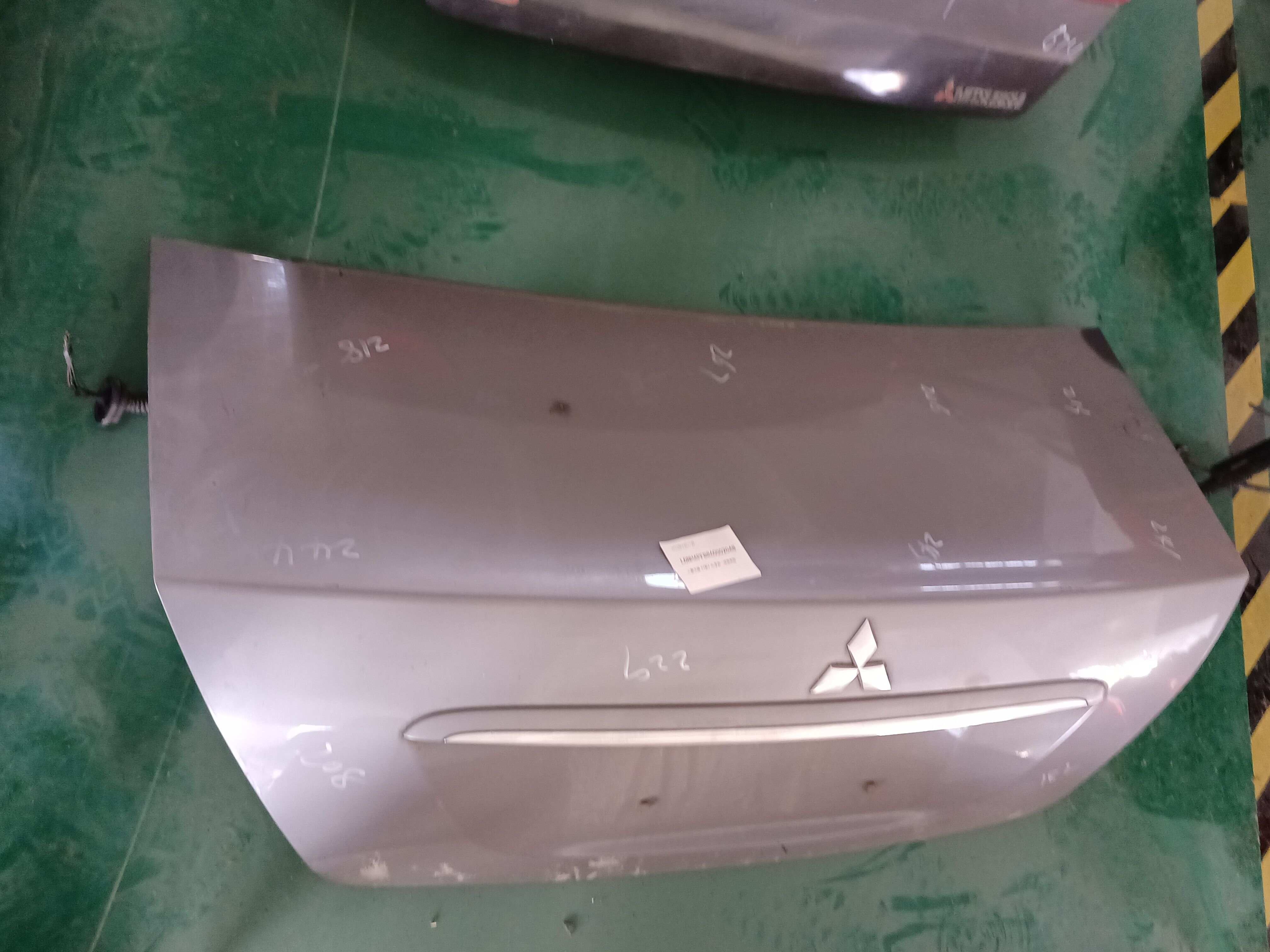 SEDB36PS017 尾盖总成