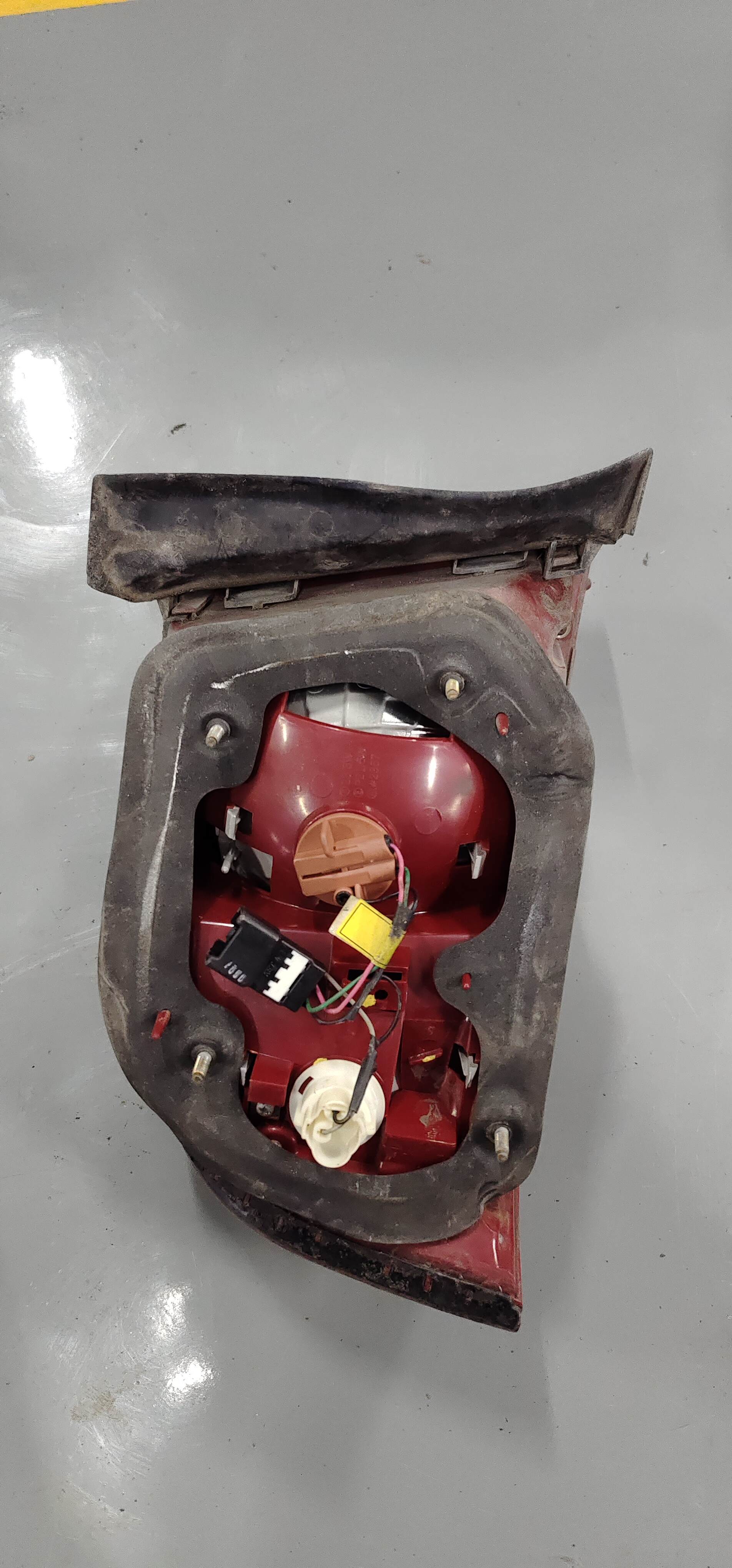 924113C010 Tail Light Assembly, Left