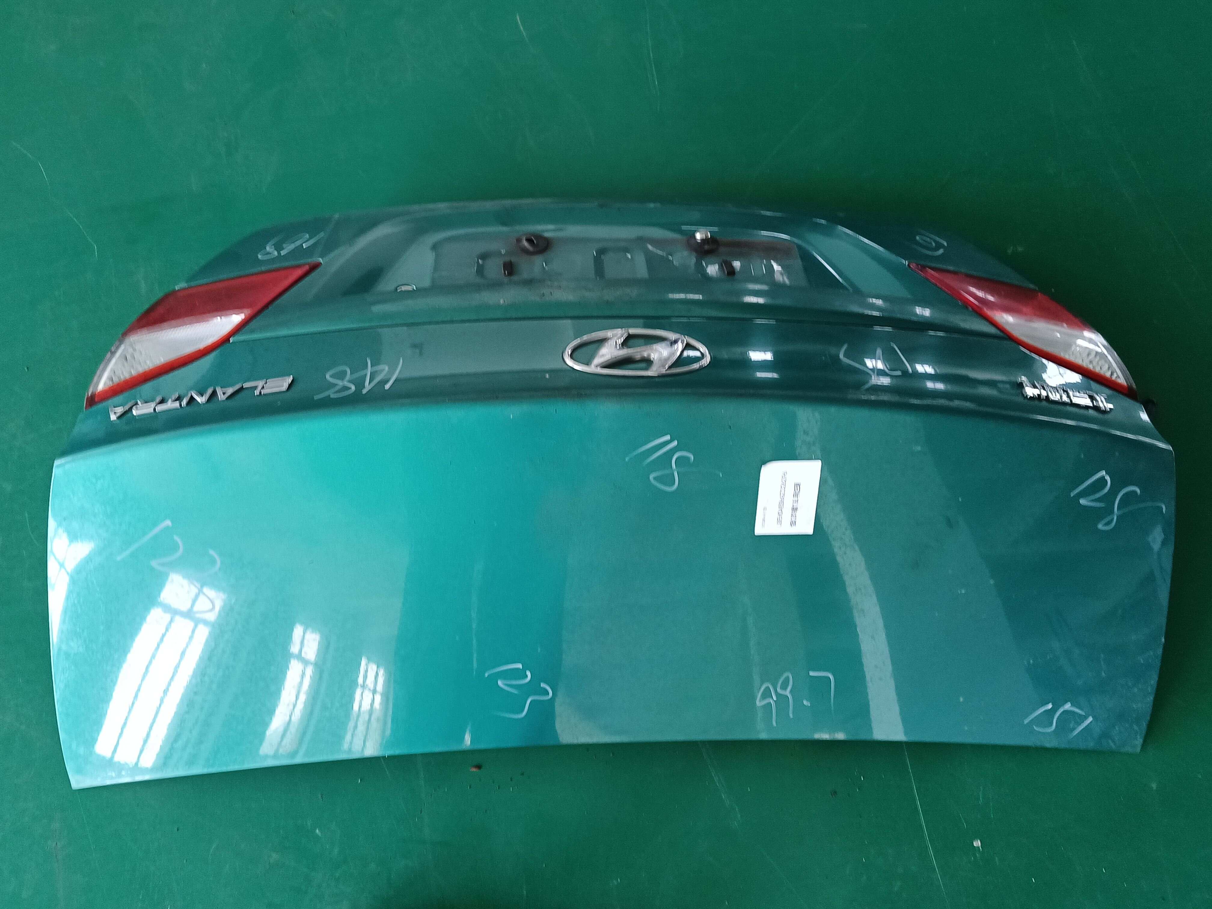 692000Q501 尾盖总成