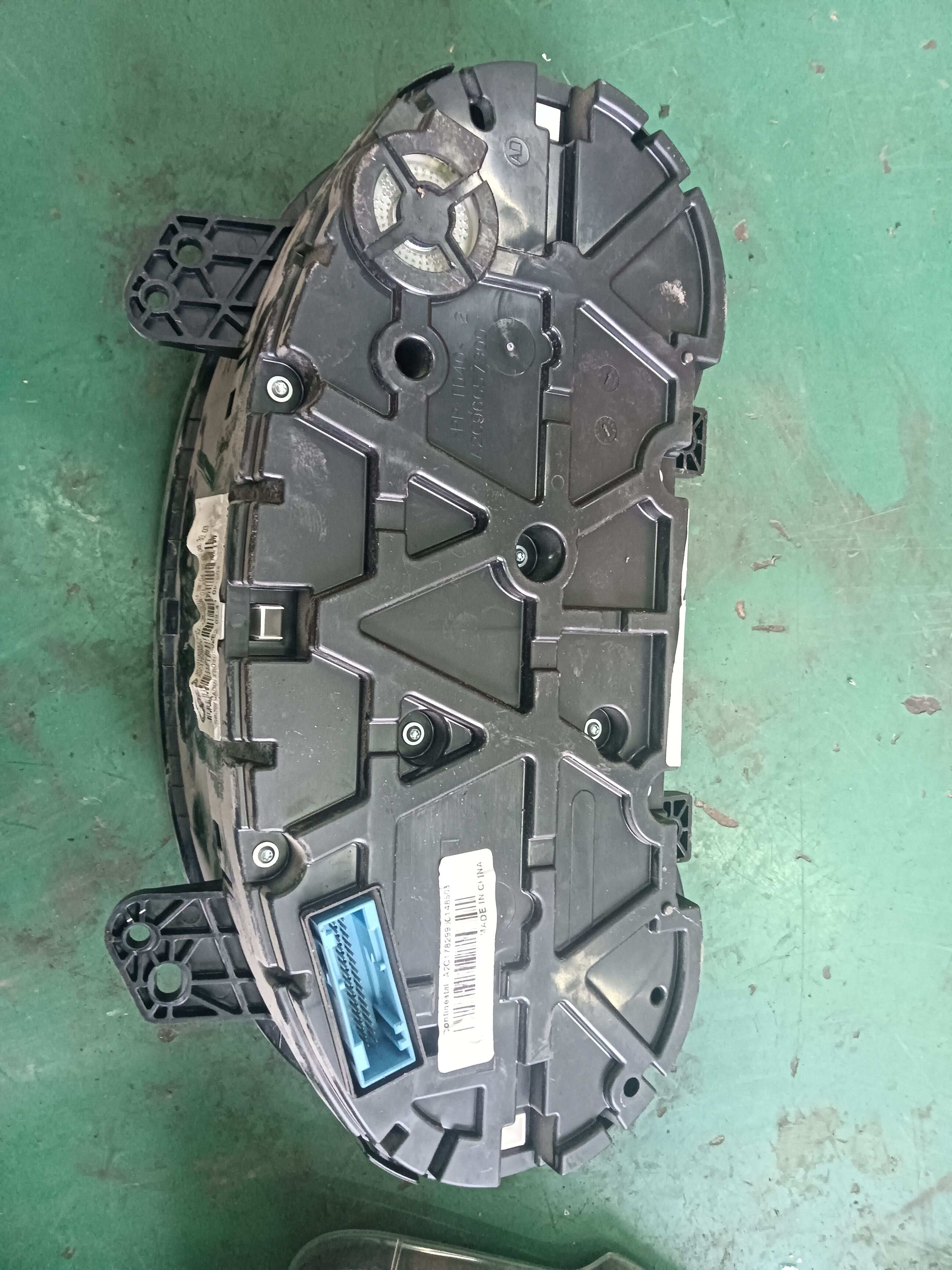 3820100XKZ3PB 组合仪表总成