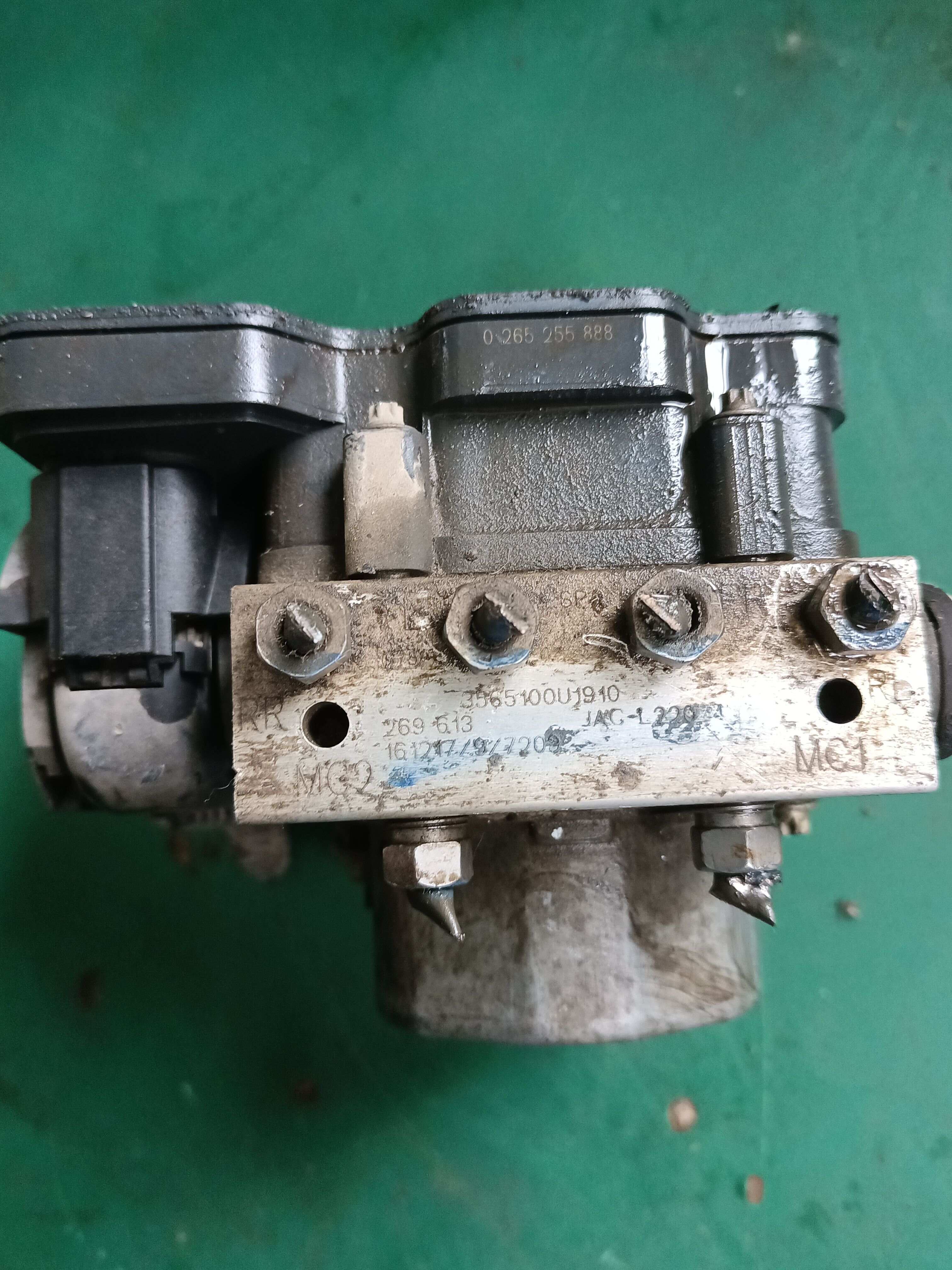 3565100U1910 ABS泵总成