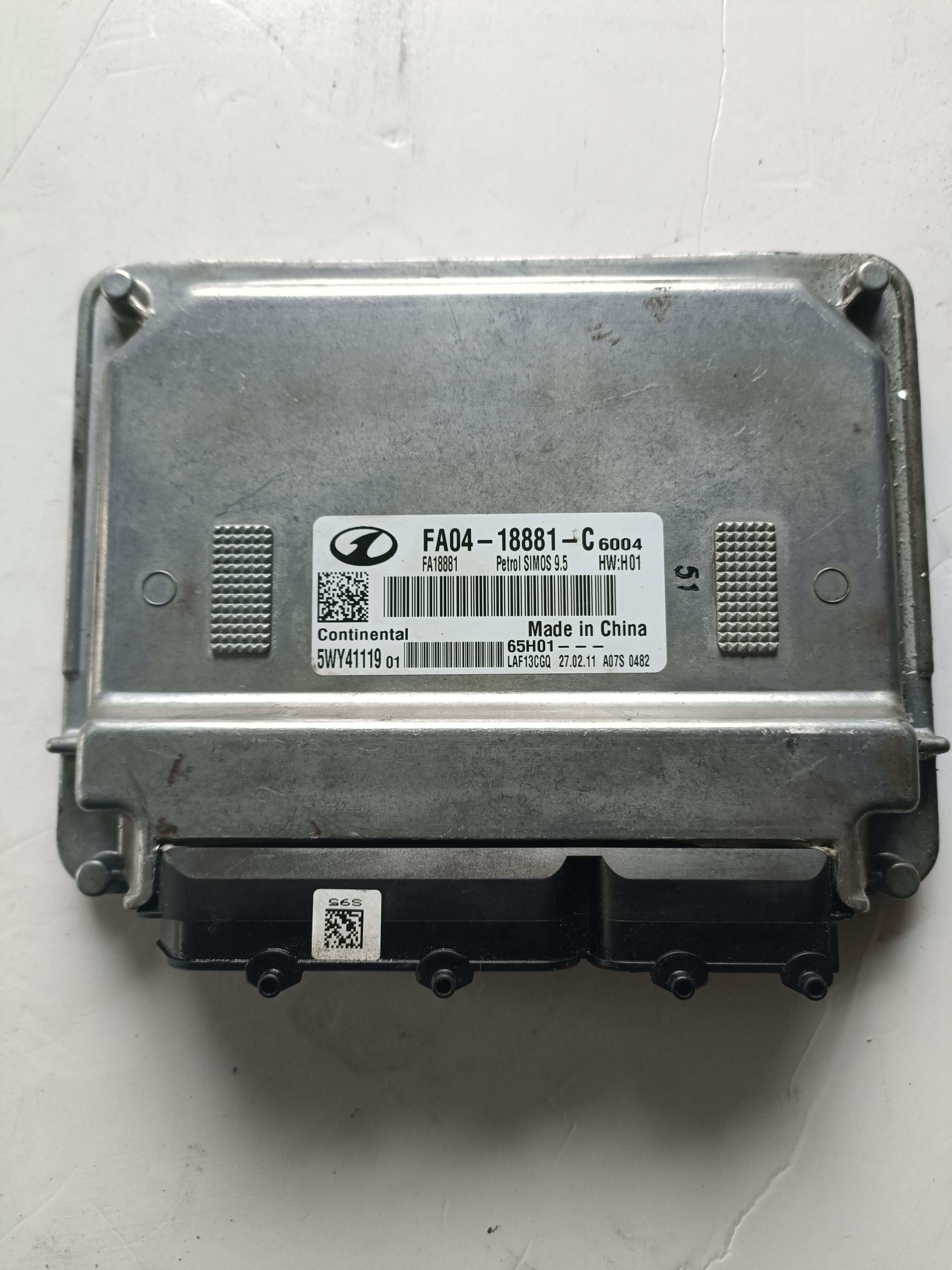 FA0418881C 发动机电脑