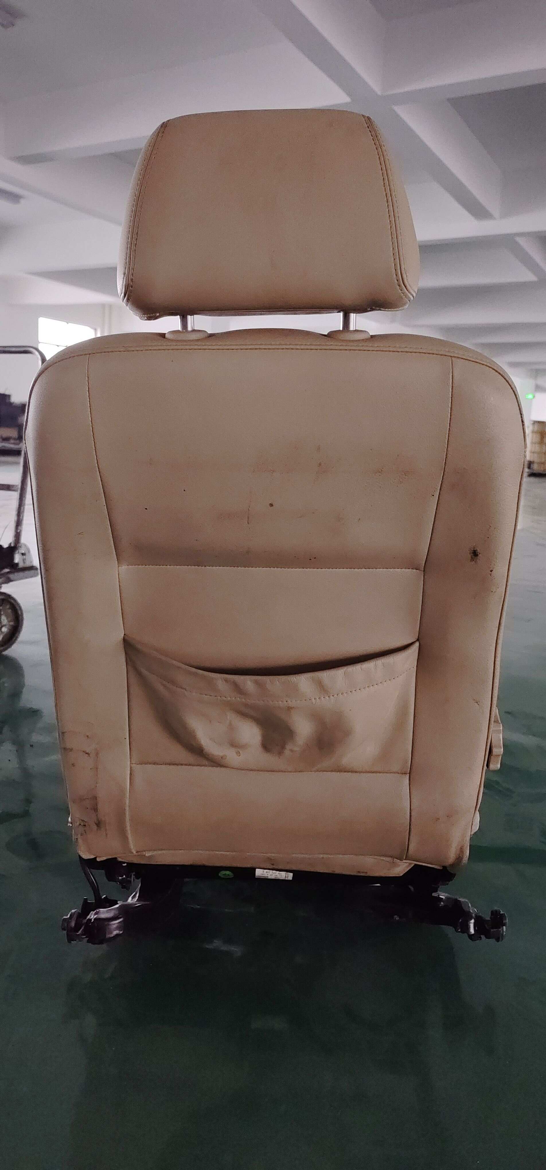 1J4881045FP Driver Seat Assembly