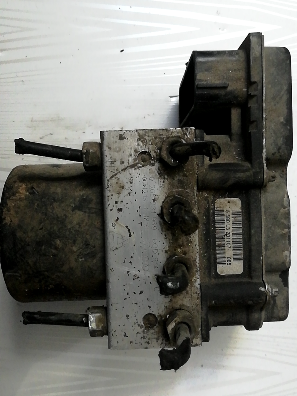60D614117C ABS泵总成