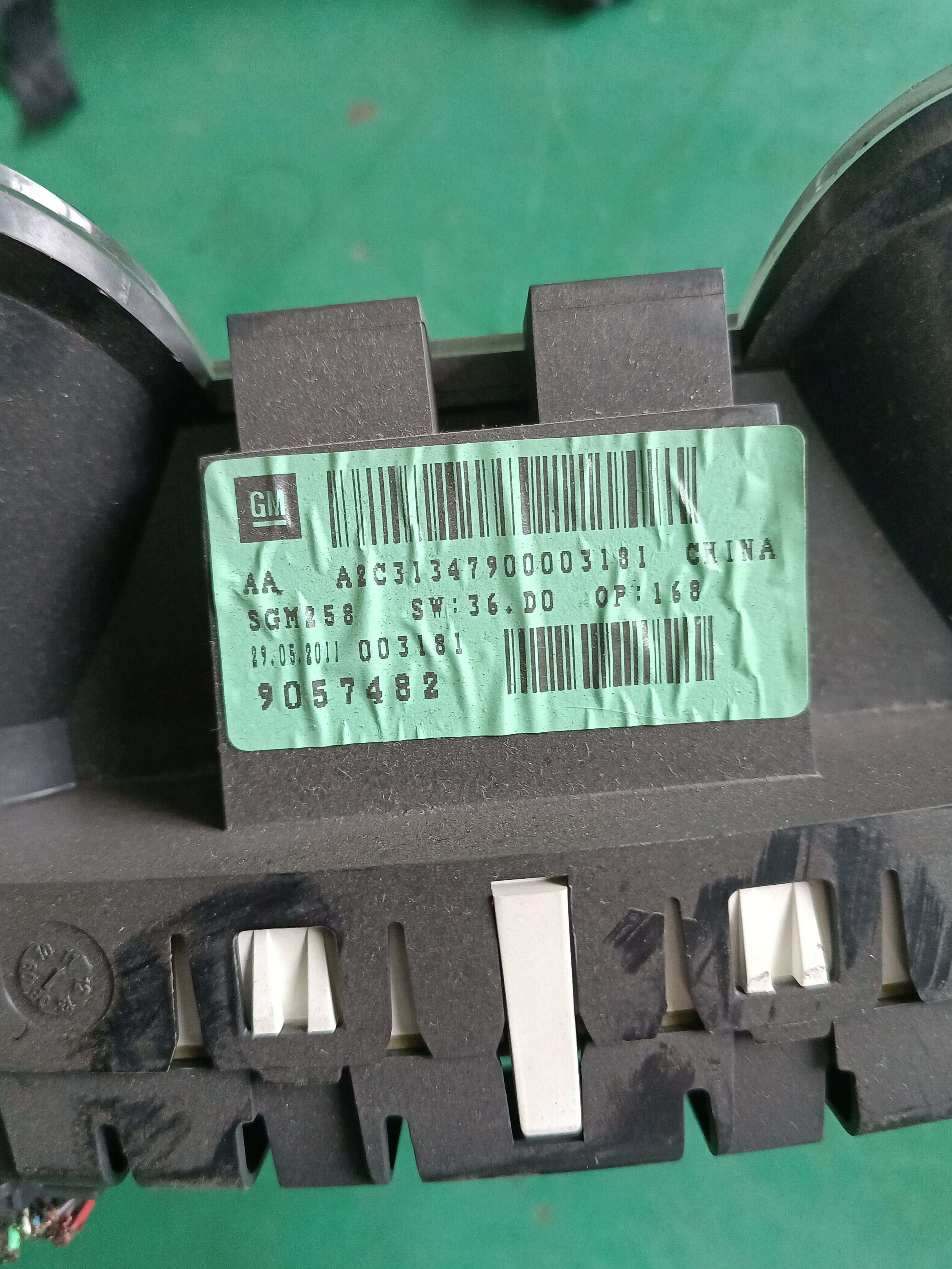 9057482 Instrument Cluster Assembly