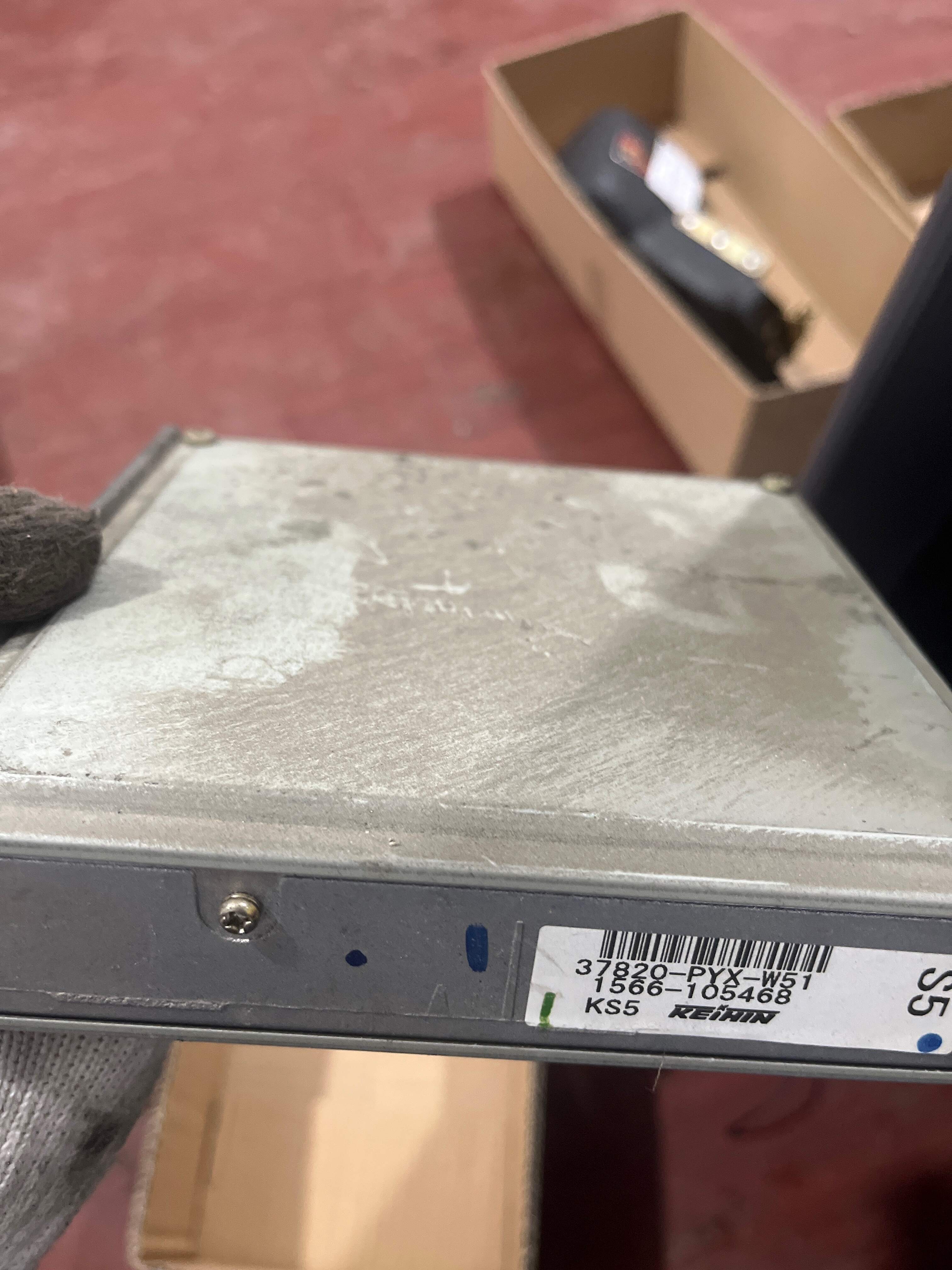 37820PYXW51 发动机电脑