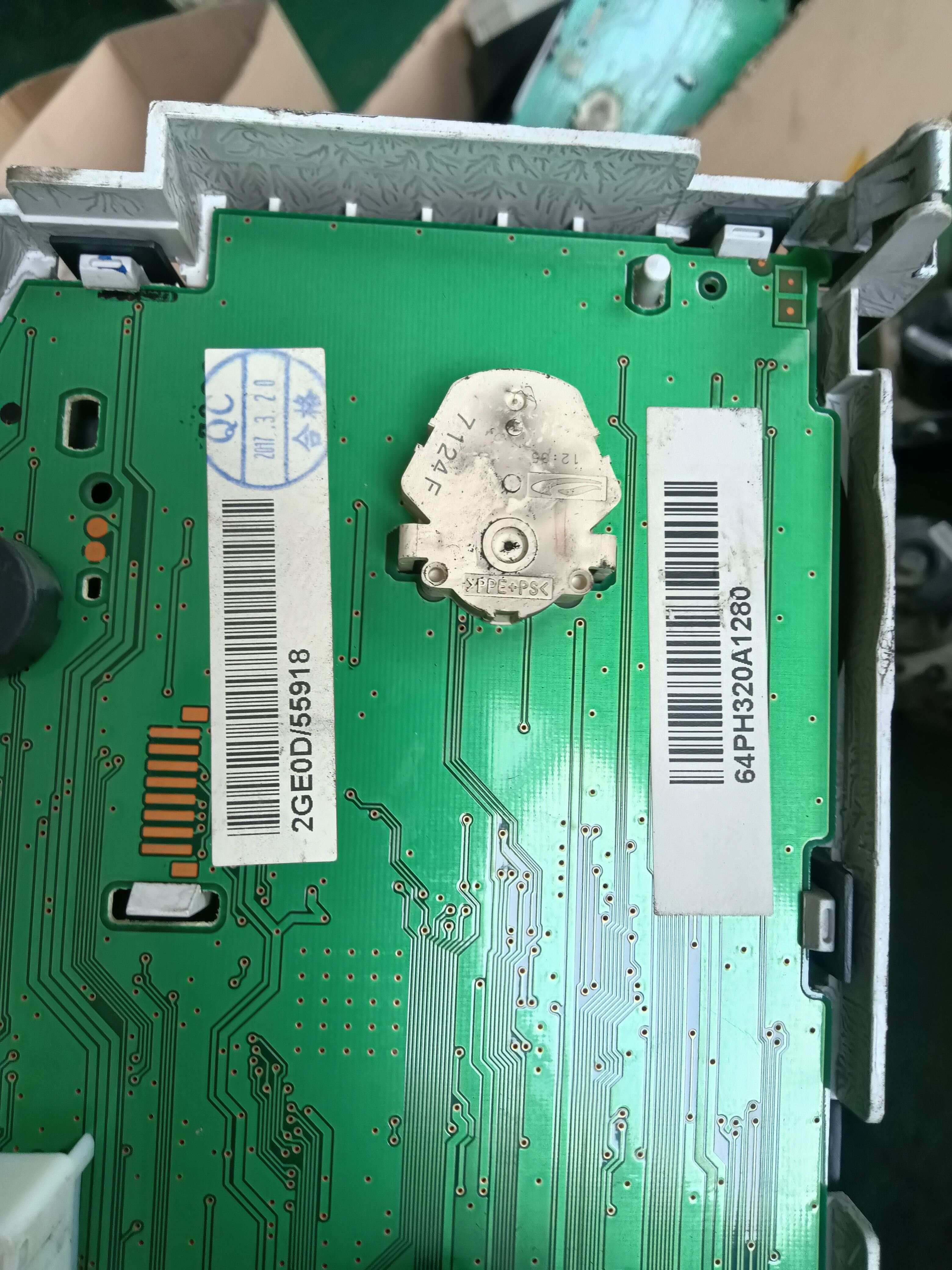 2GD0D55918 Instrument Cluster Assembly