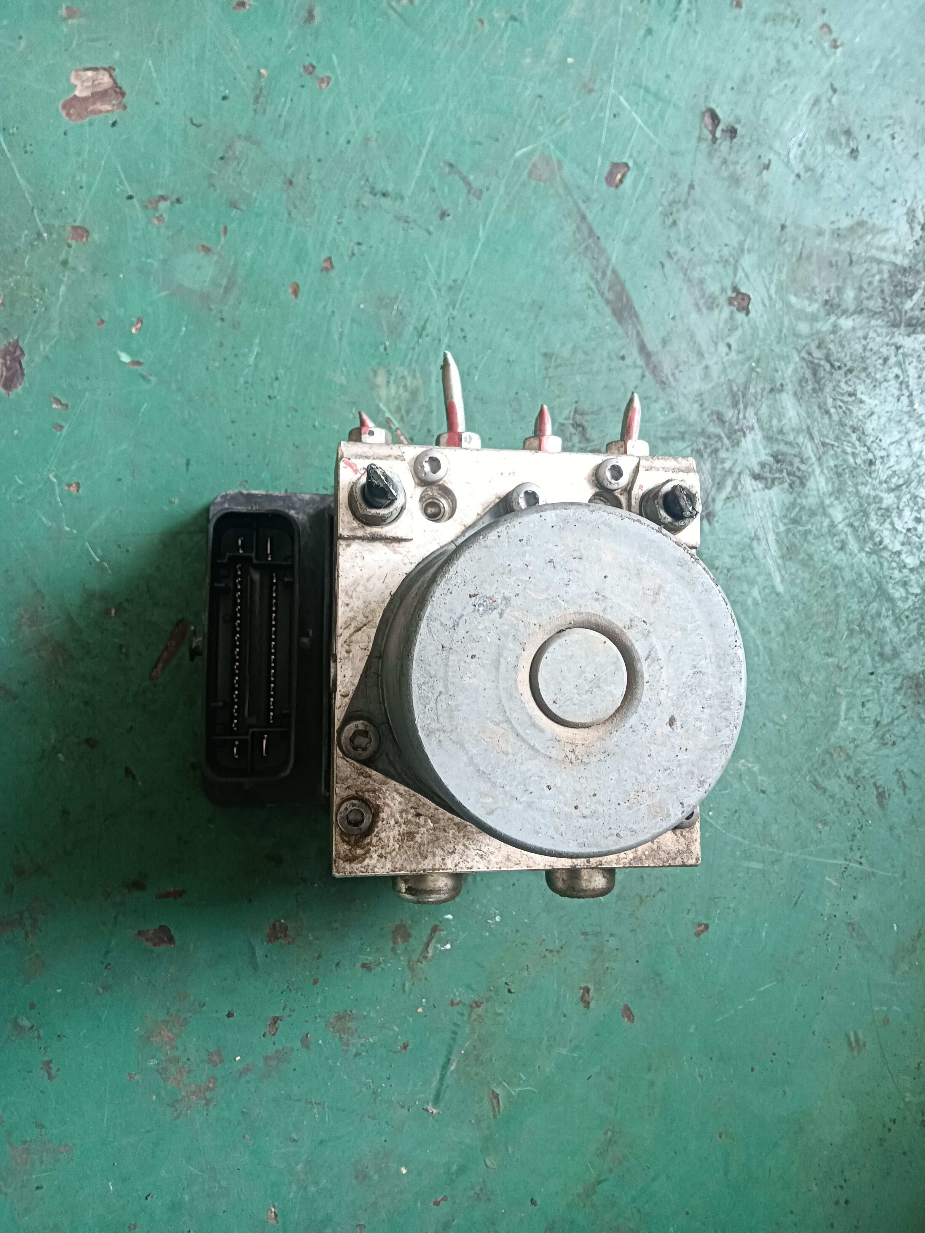 3550020U02 ABS泵总成