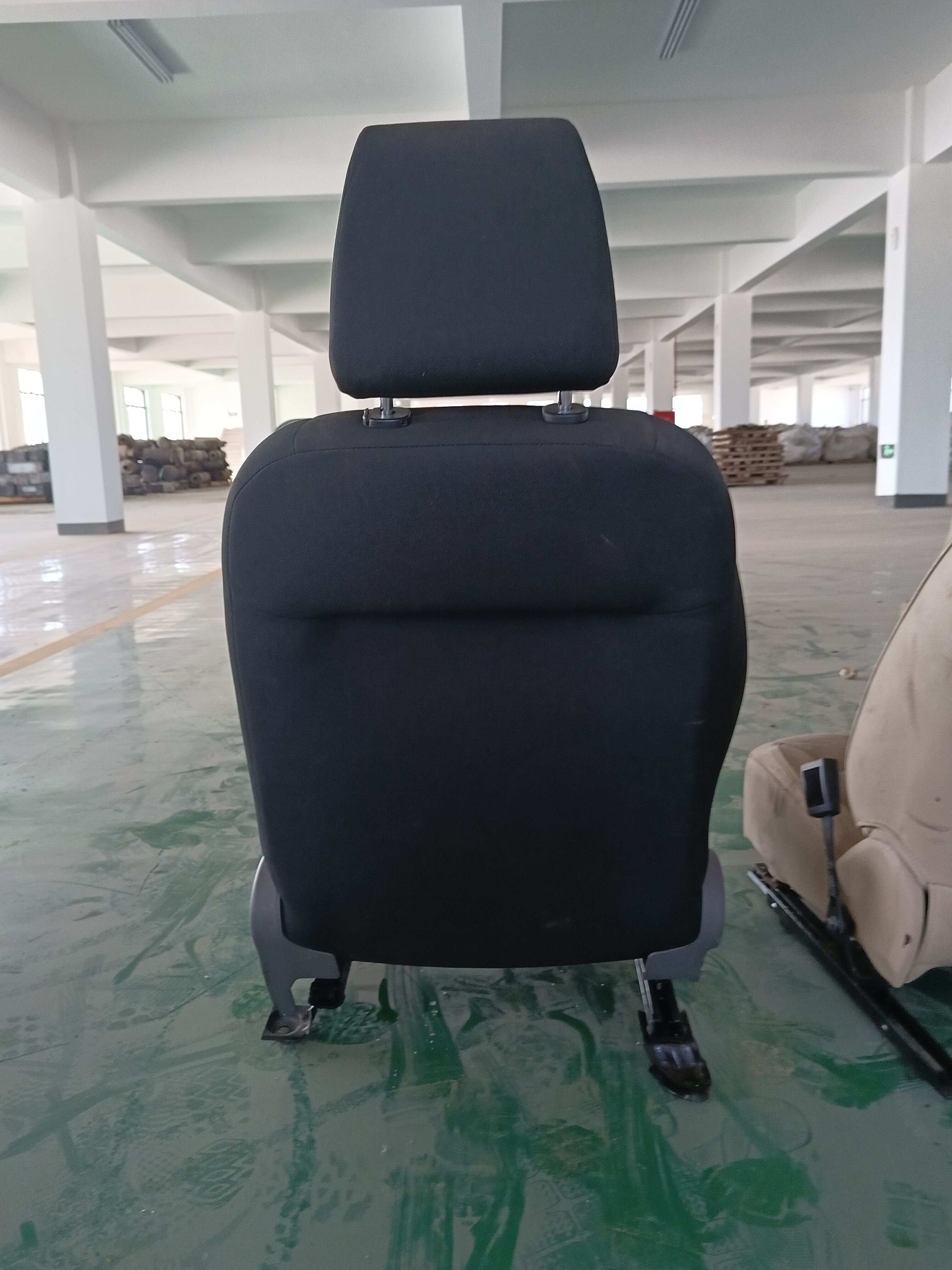 AM51F600K04AB1E6W 副驾驶员座椅总成