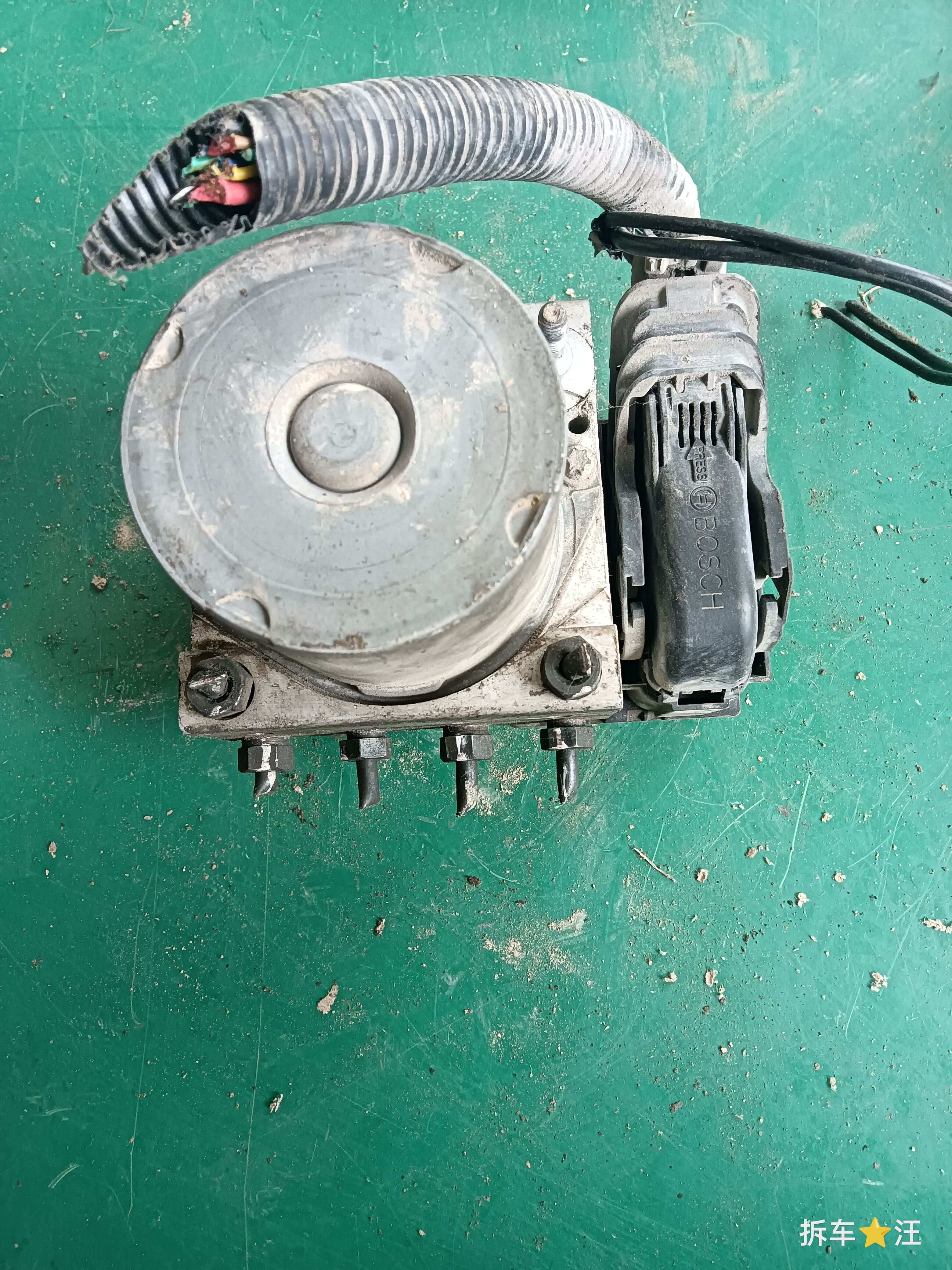 H113550010 ABS泵总成
