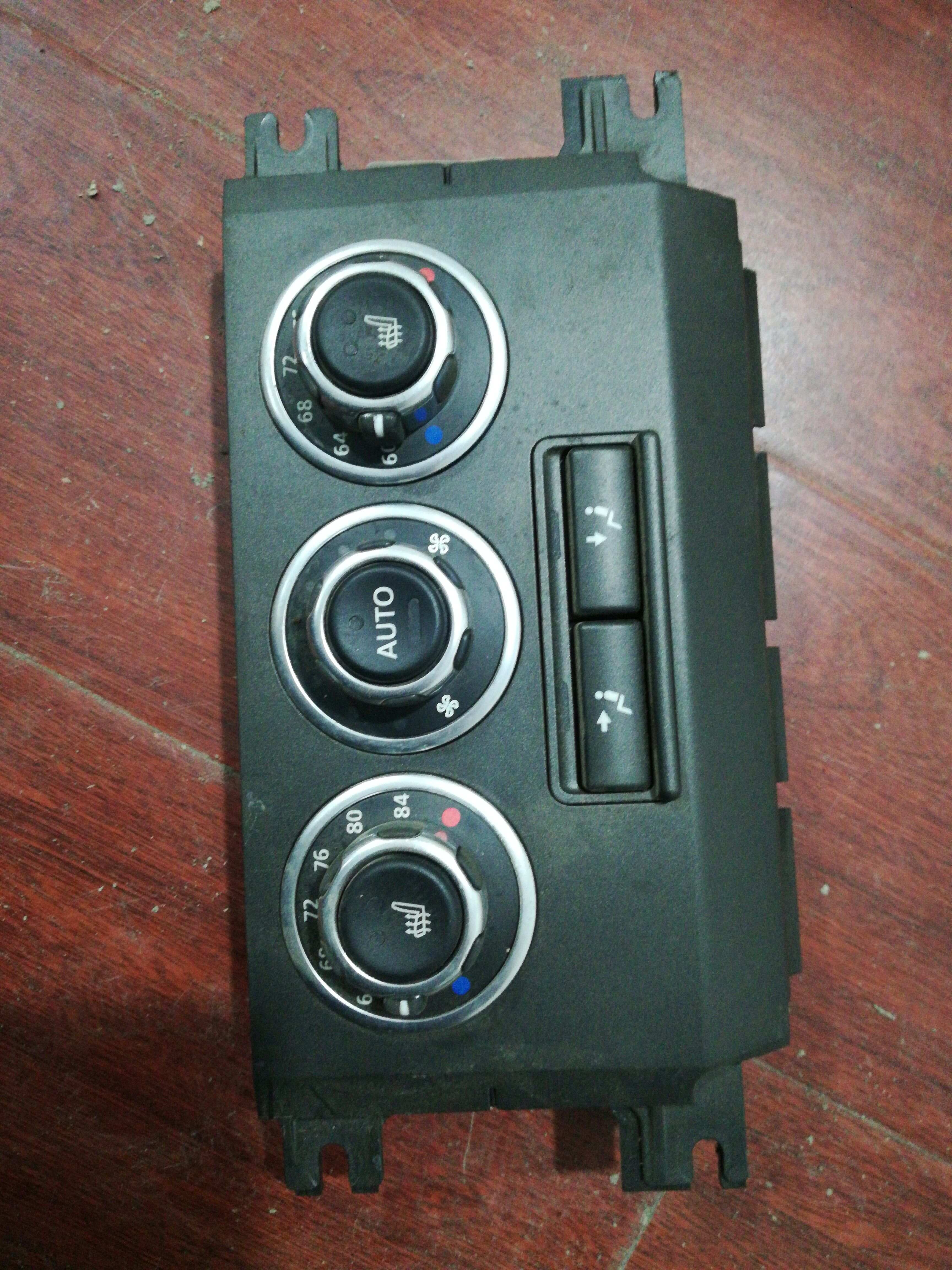 P7H4218C612HB A/C Controller