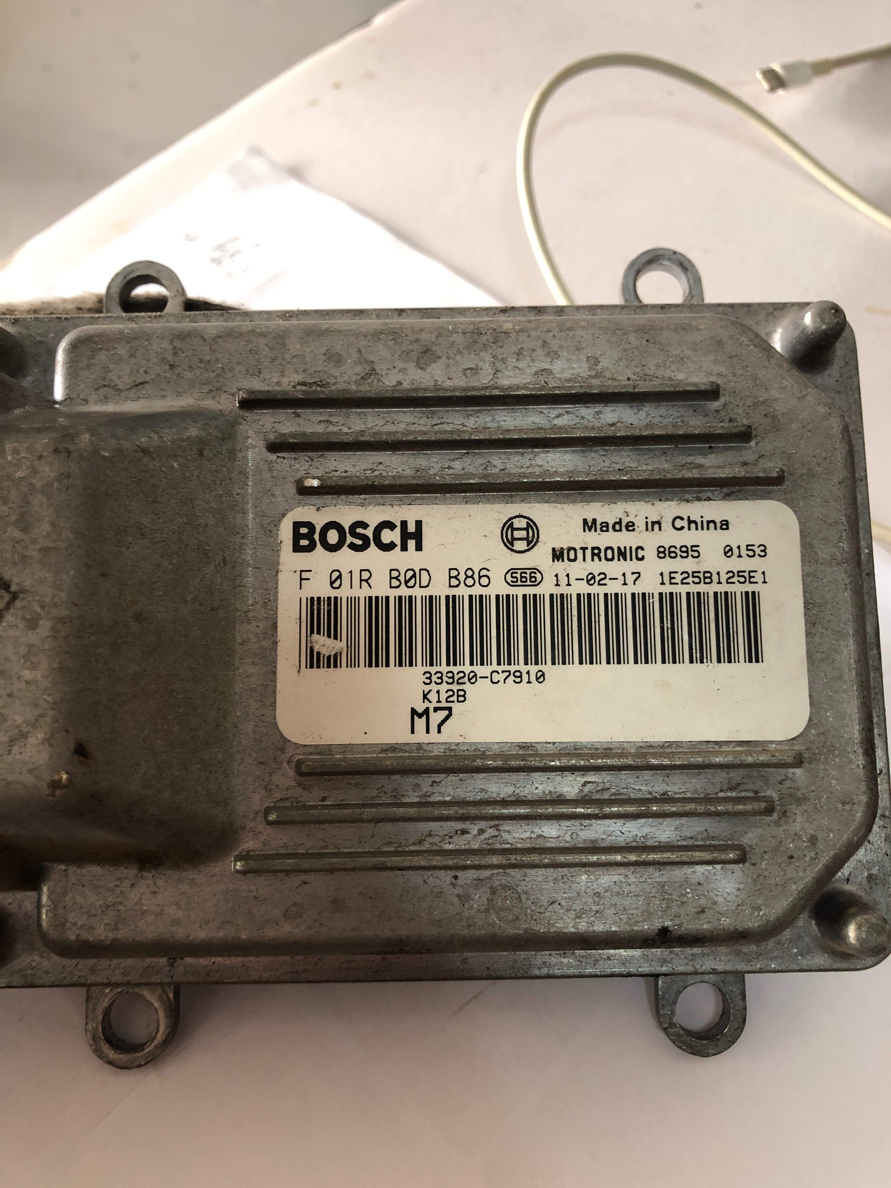 33920C7910 Engine Control Unit (ECU)