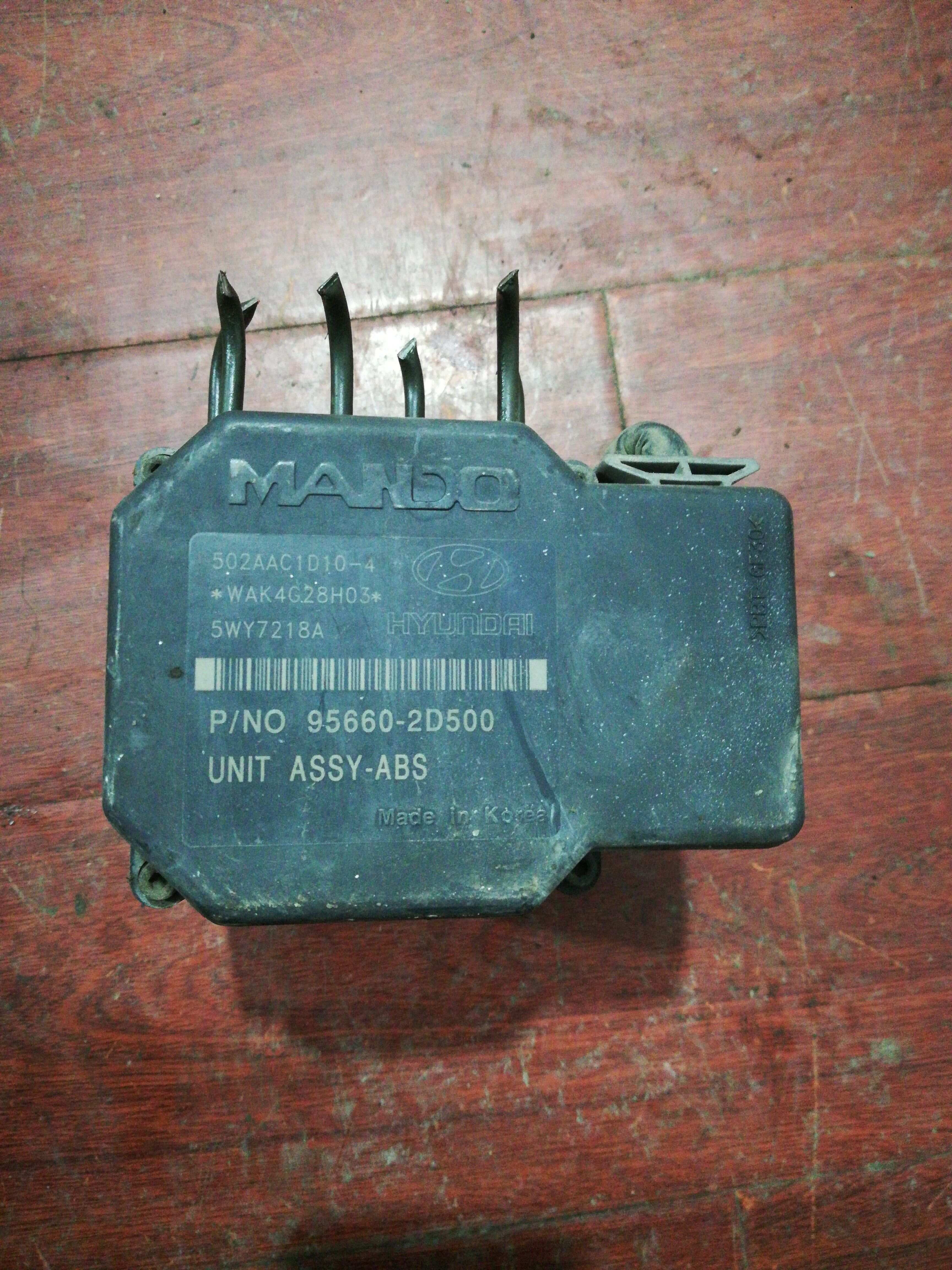 589202D610 ABS泵总成