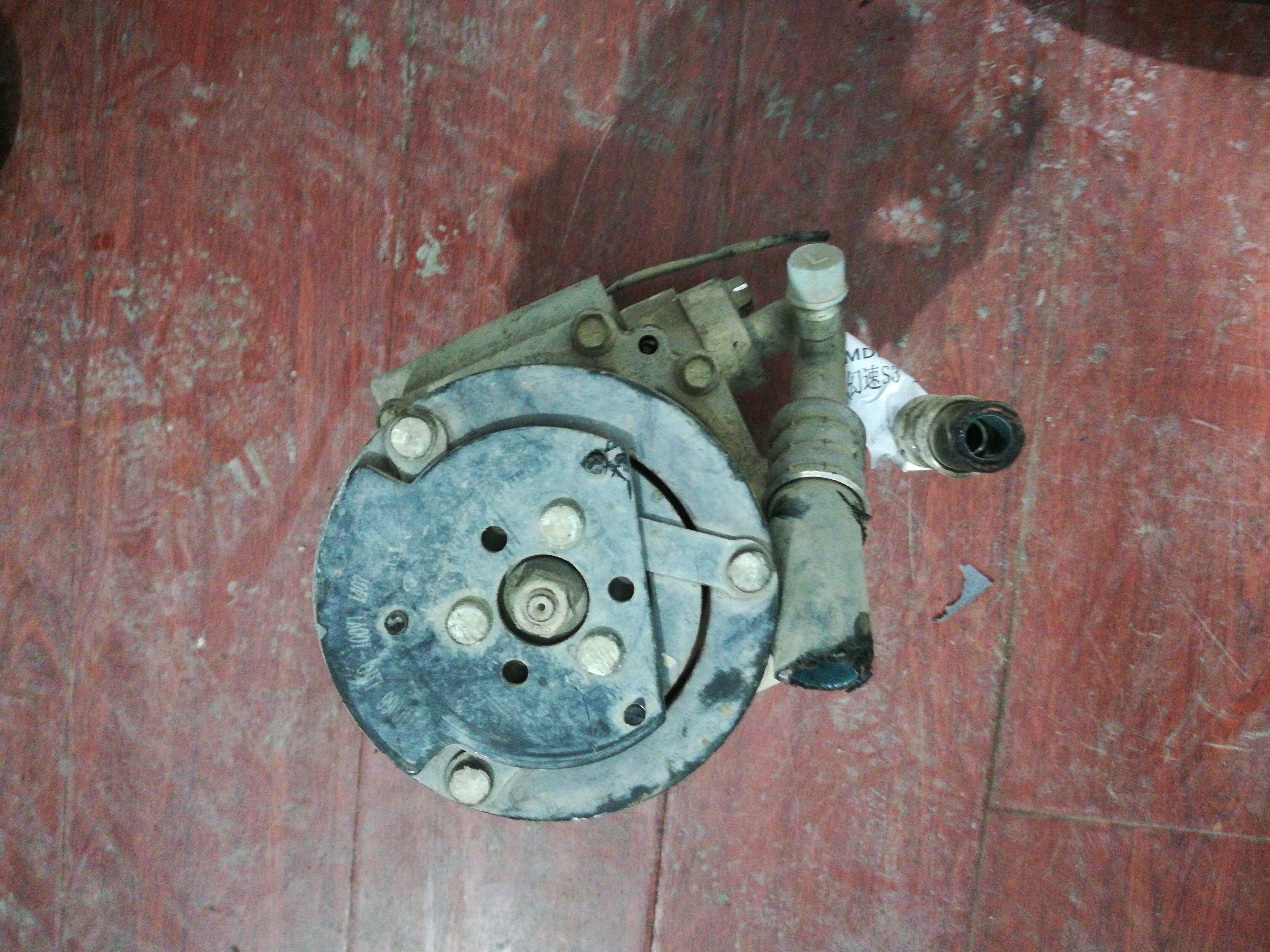 WXH08616A81030100B01000 A/C Compressor