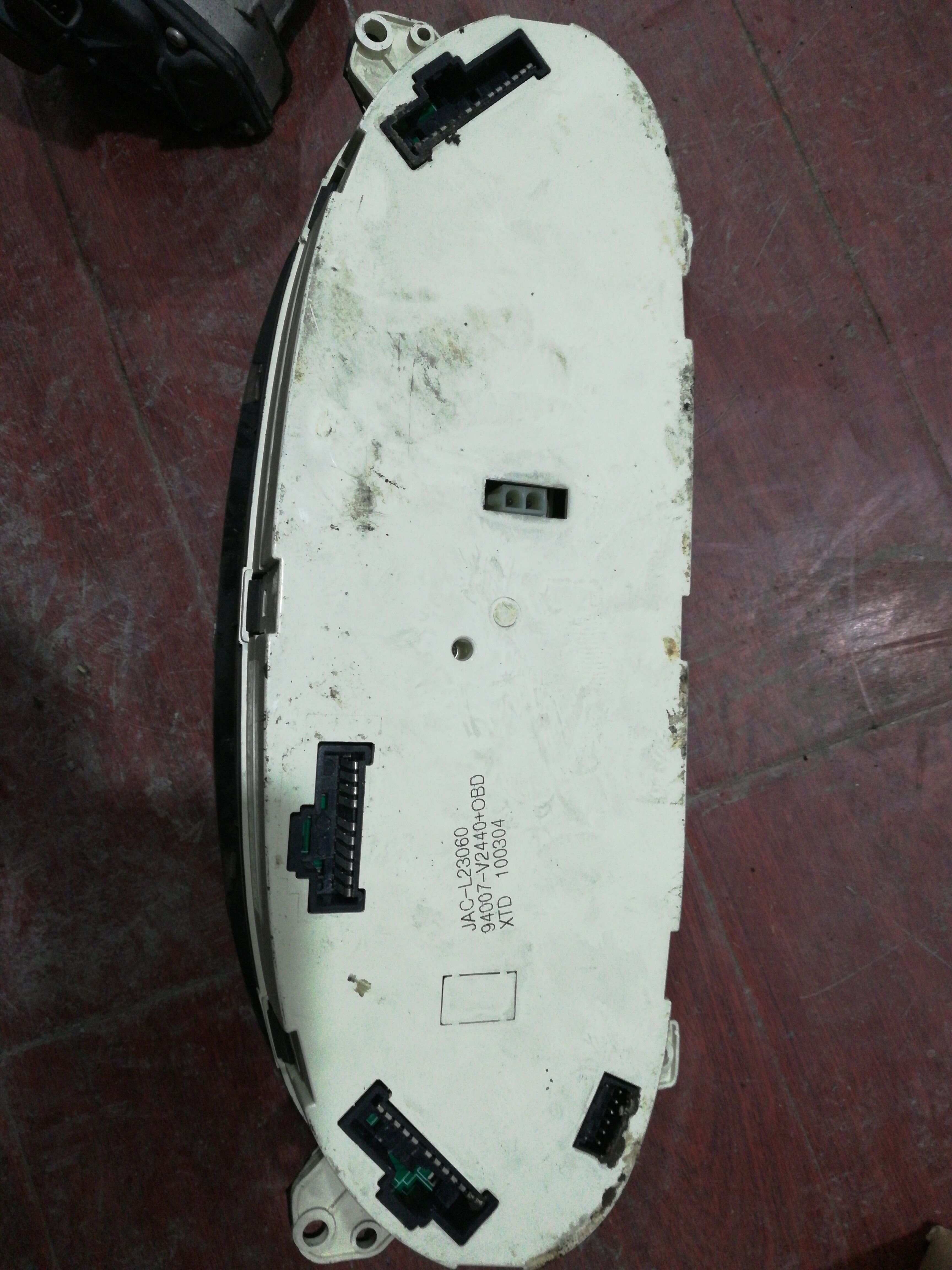 94007V2440 组合仪表总成