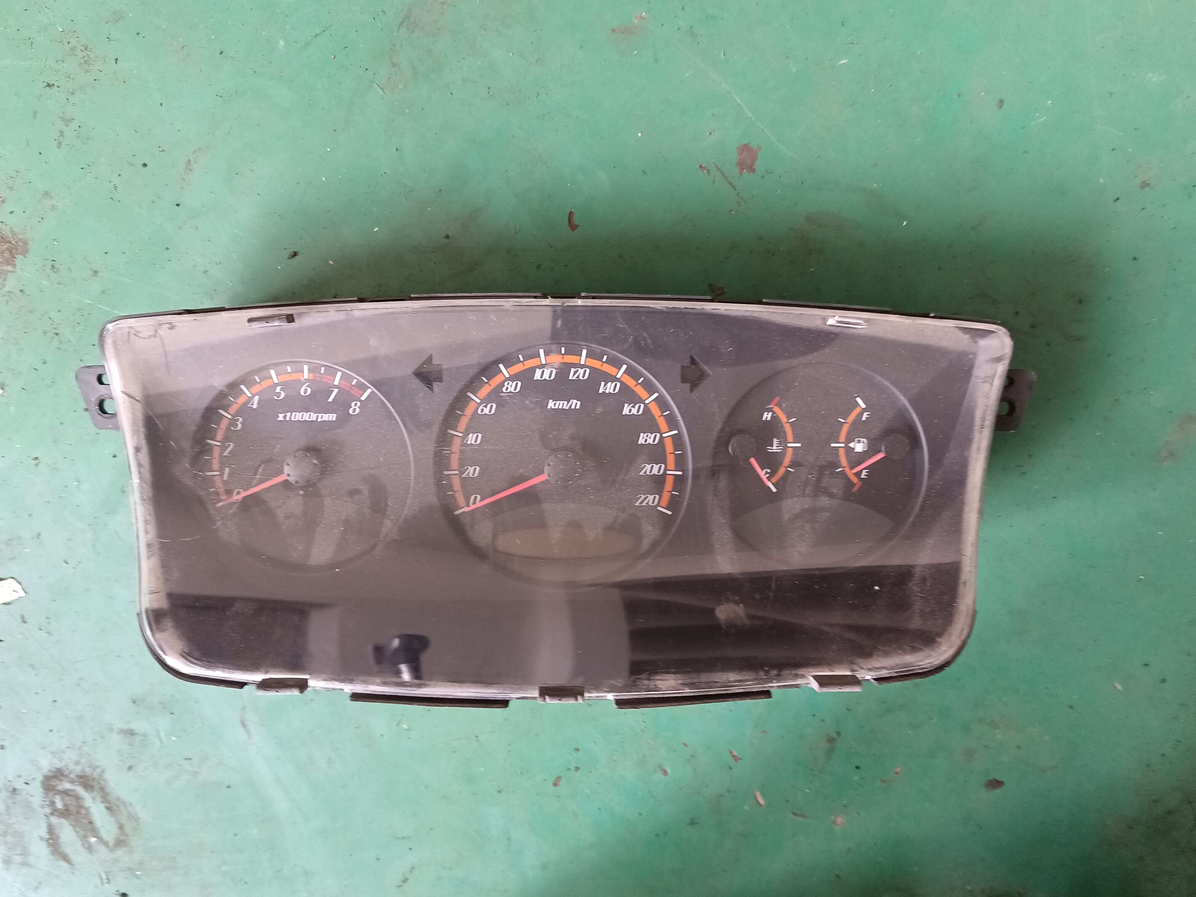 8021031632 Instrument Cluster Assembly