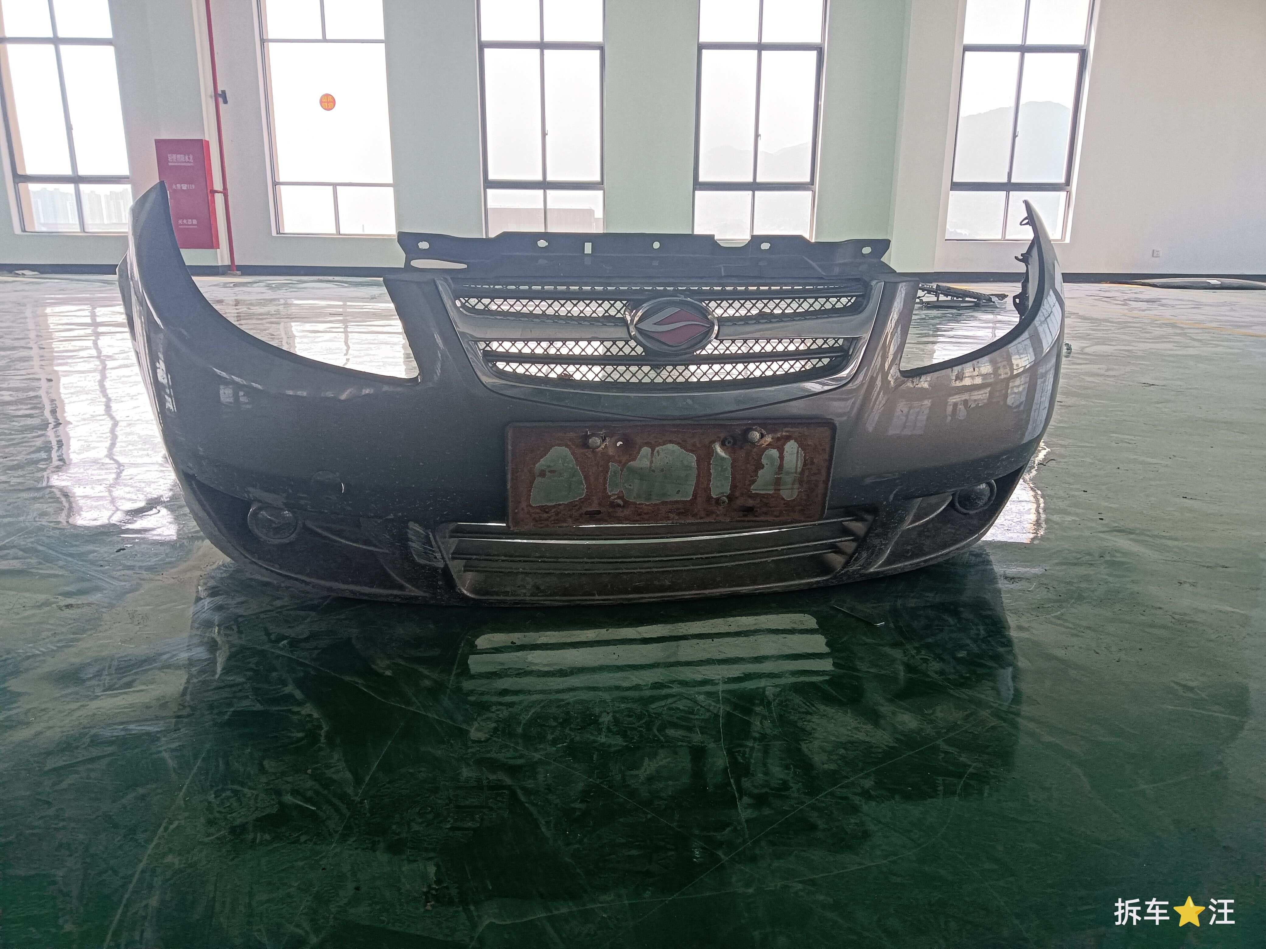 2803100B010 Front Bumper Cover