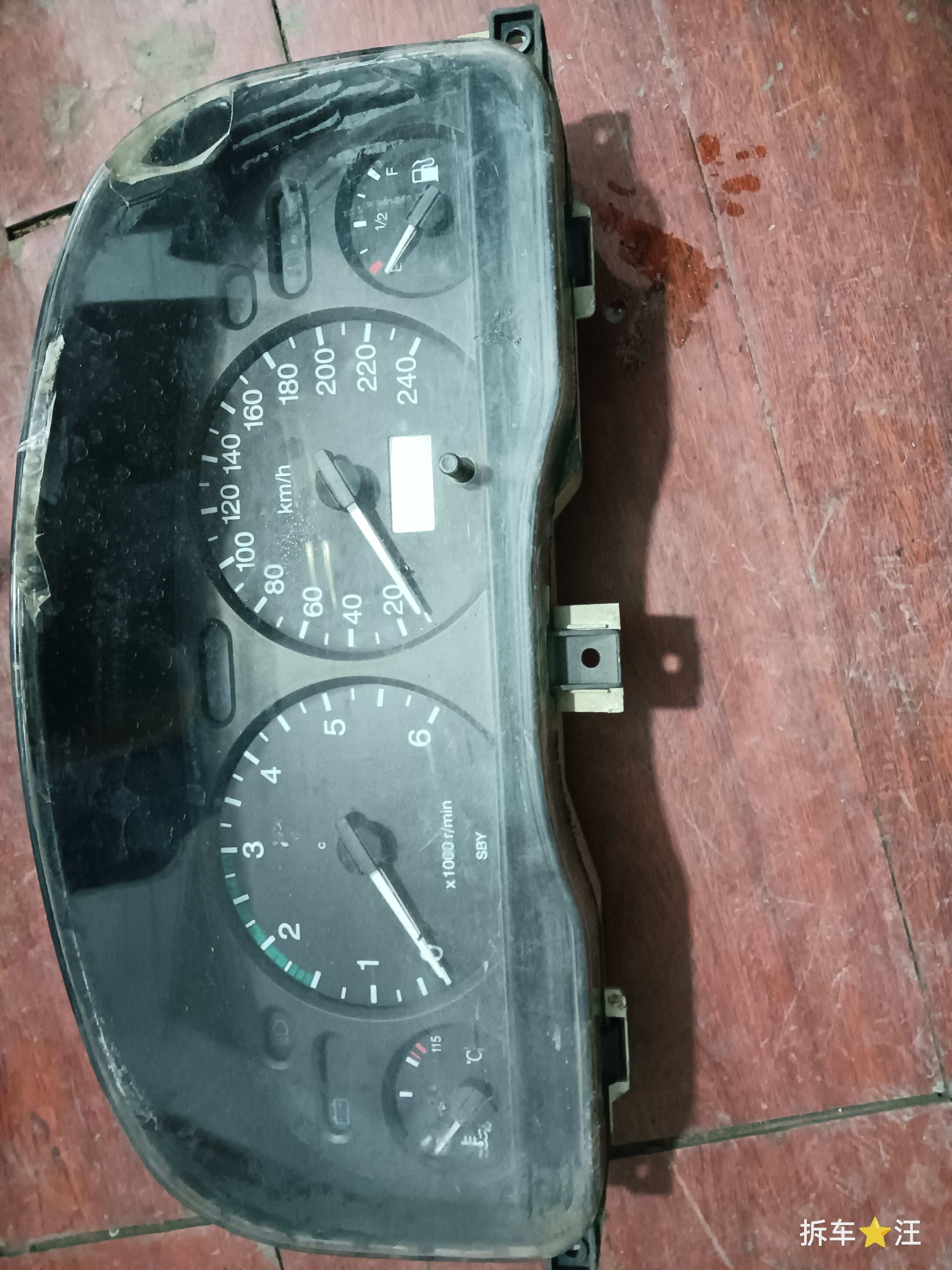 ZB168FU501 组合仪表总成