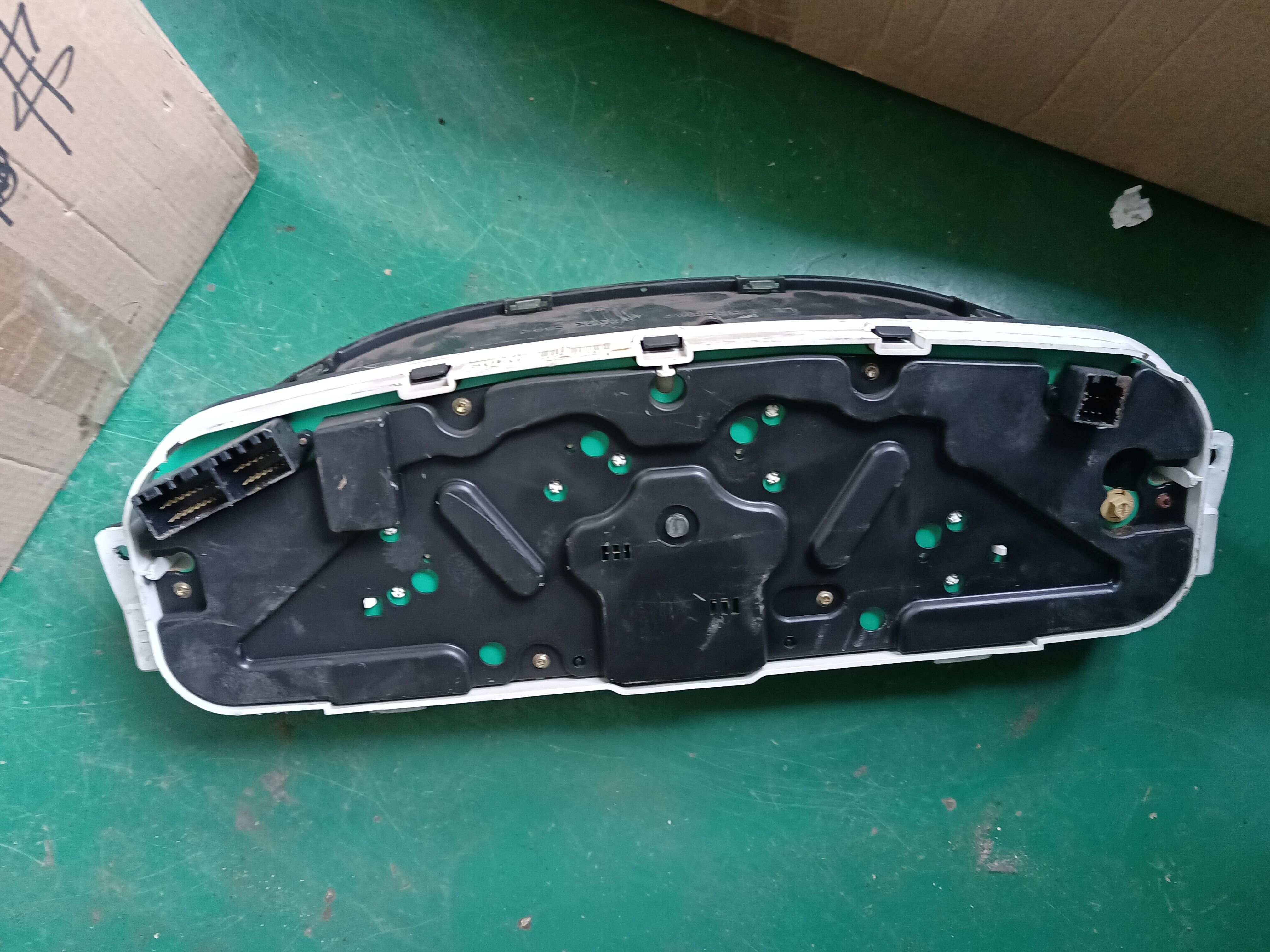940033C990 Instrument Cluster Assembly