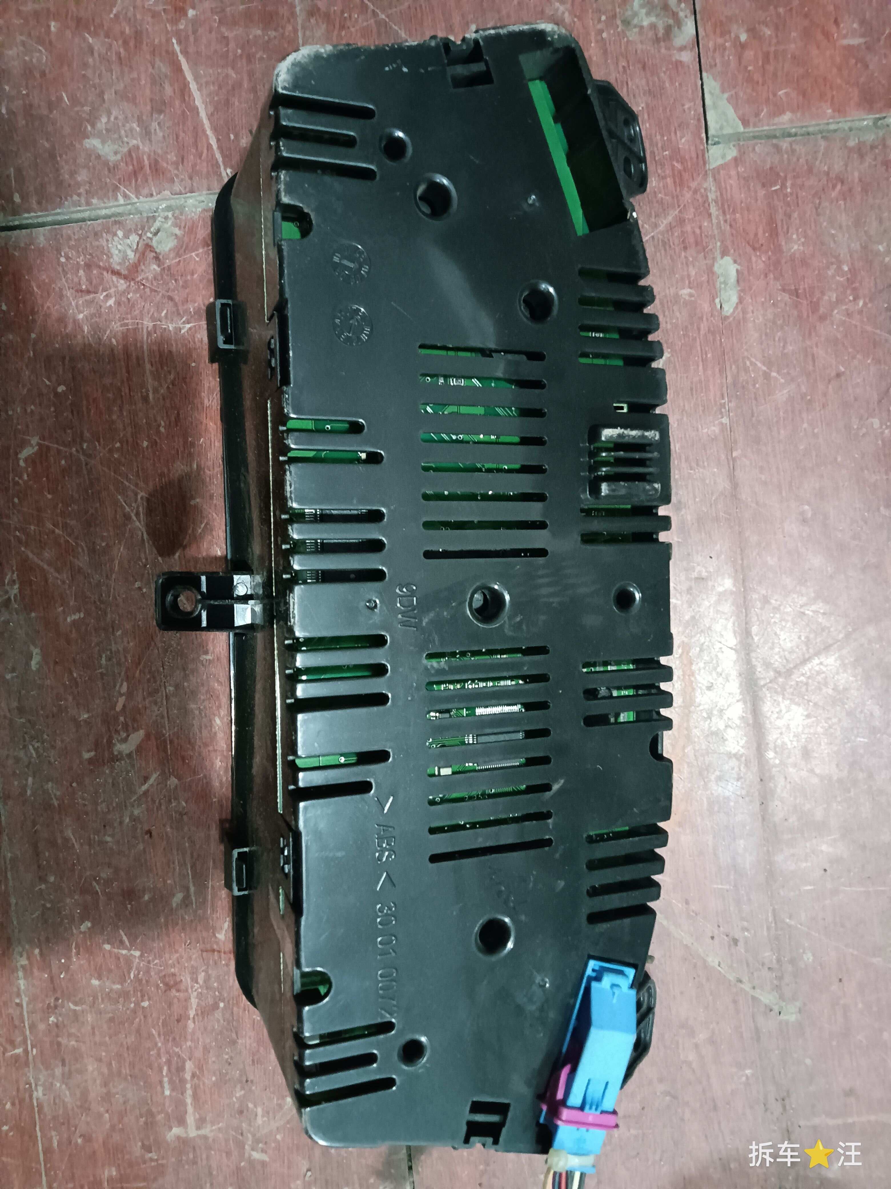 30010072 Instrument Cluster Assembly