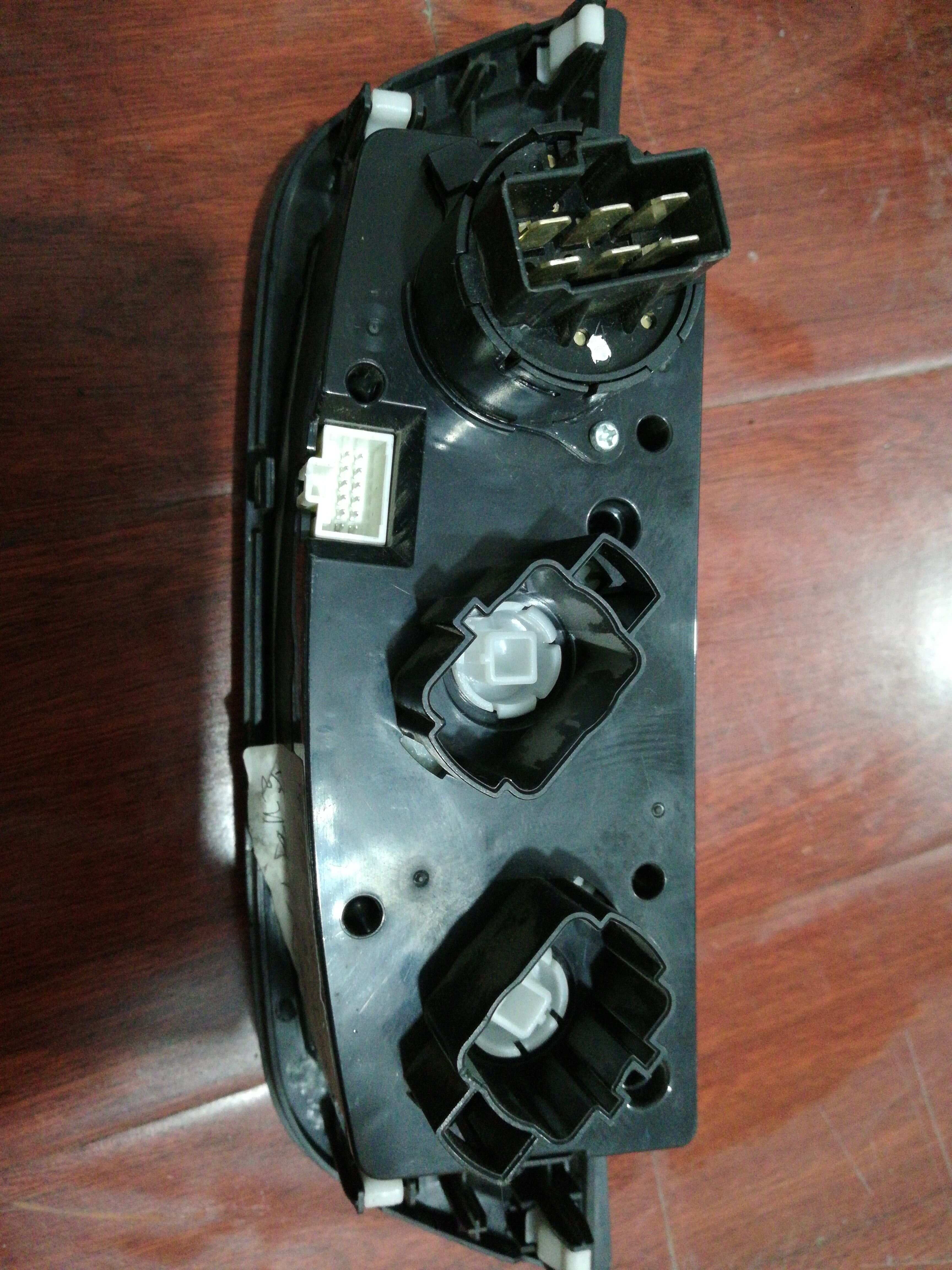 23891393 A/C Controller