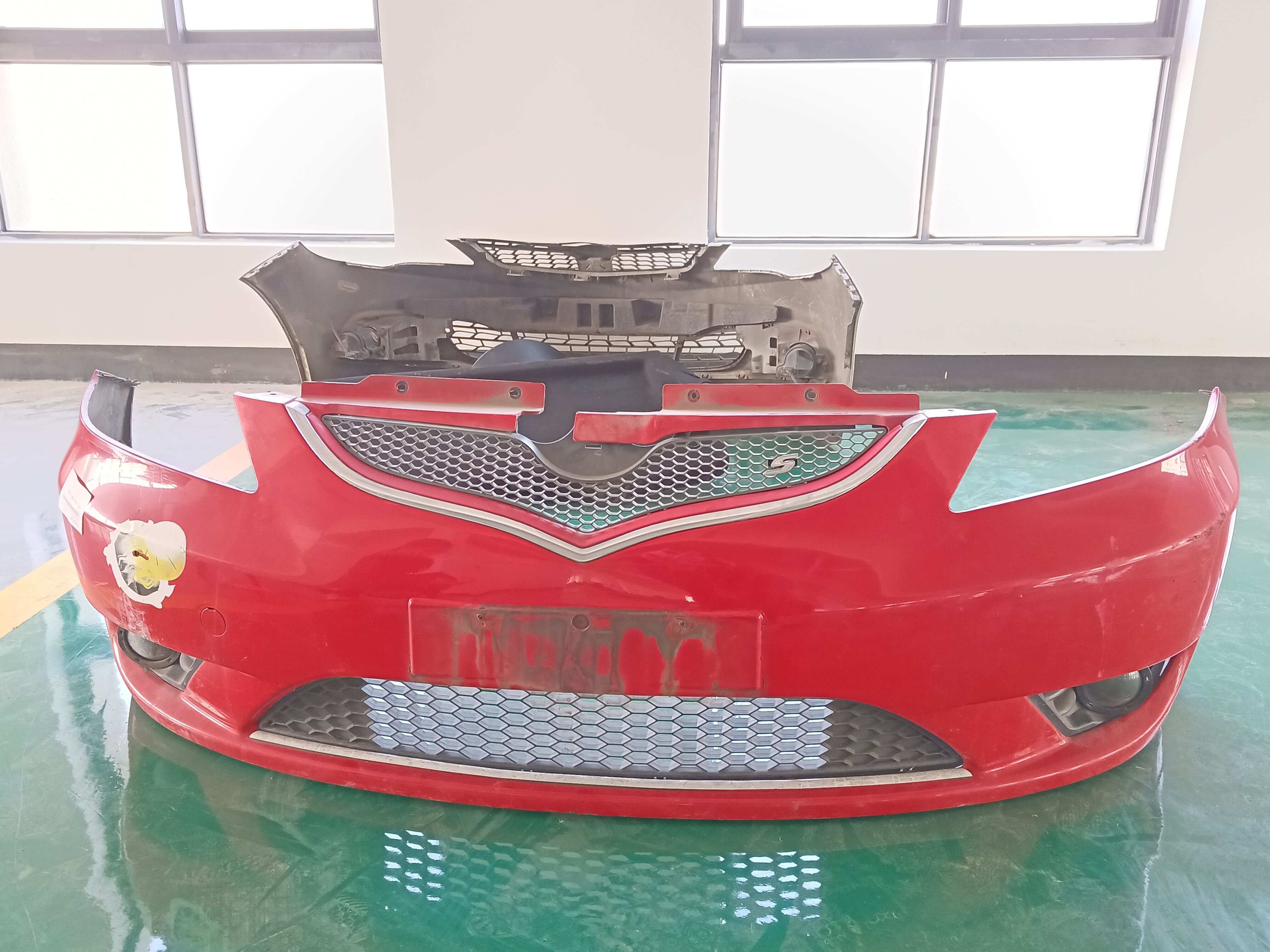B2011230001 前保险杠皮