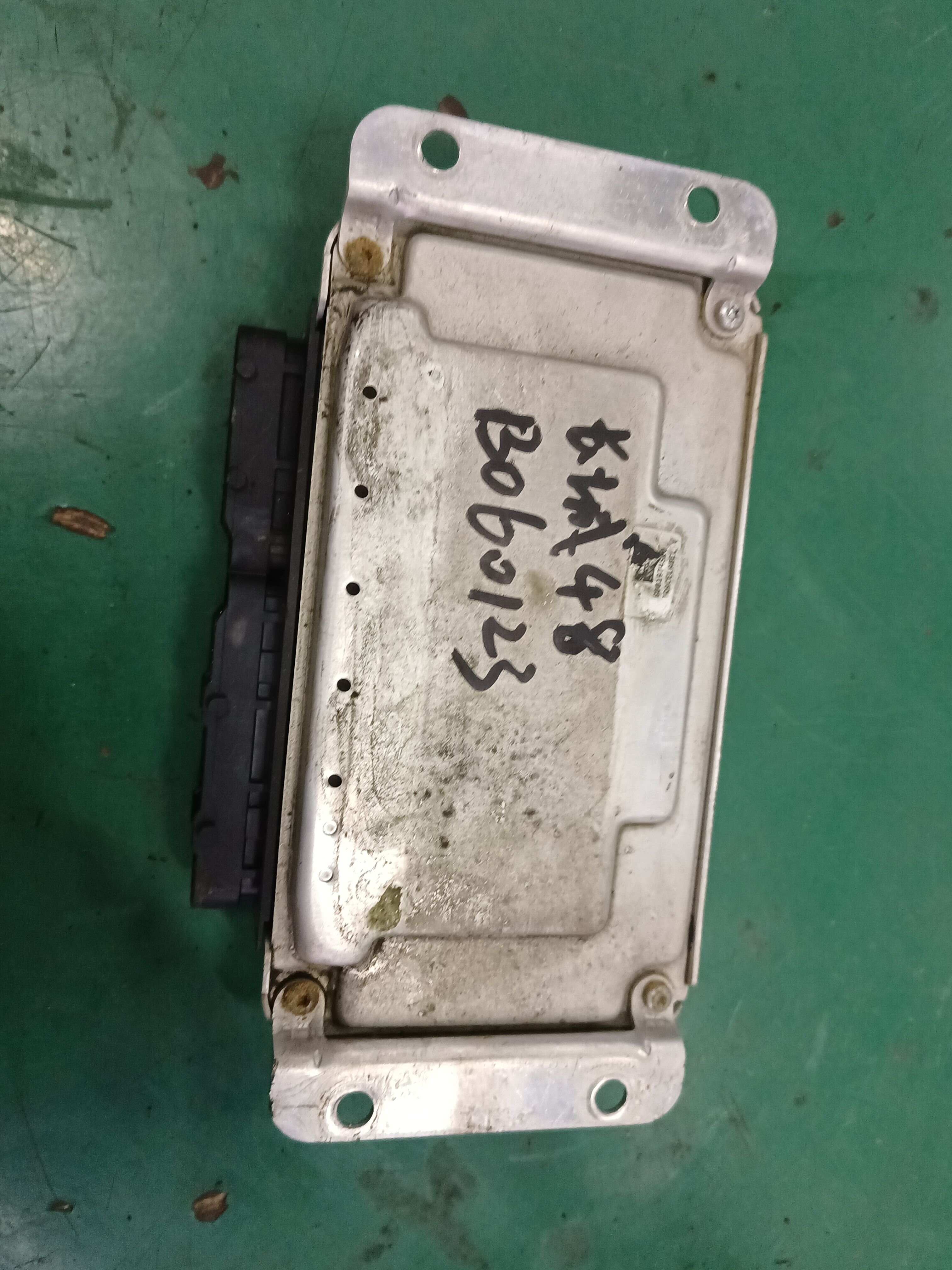 0261S04541 Engine Control Unit (ECU)