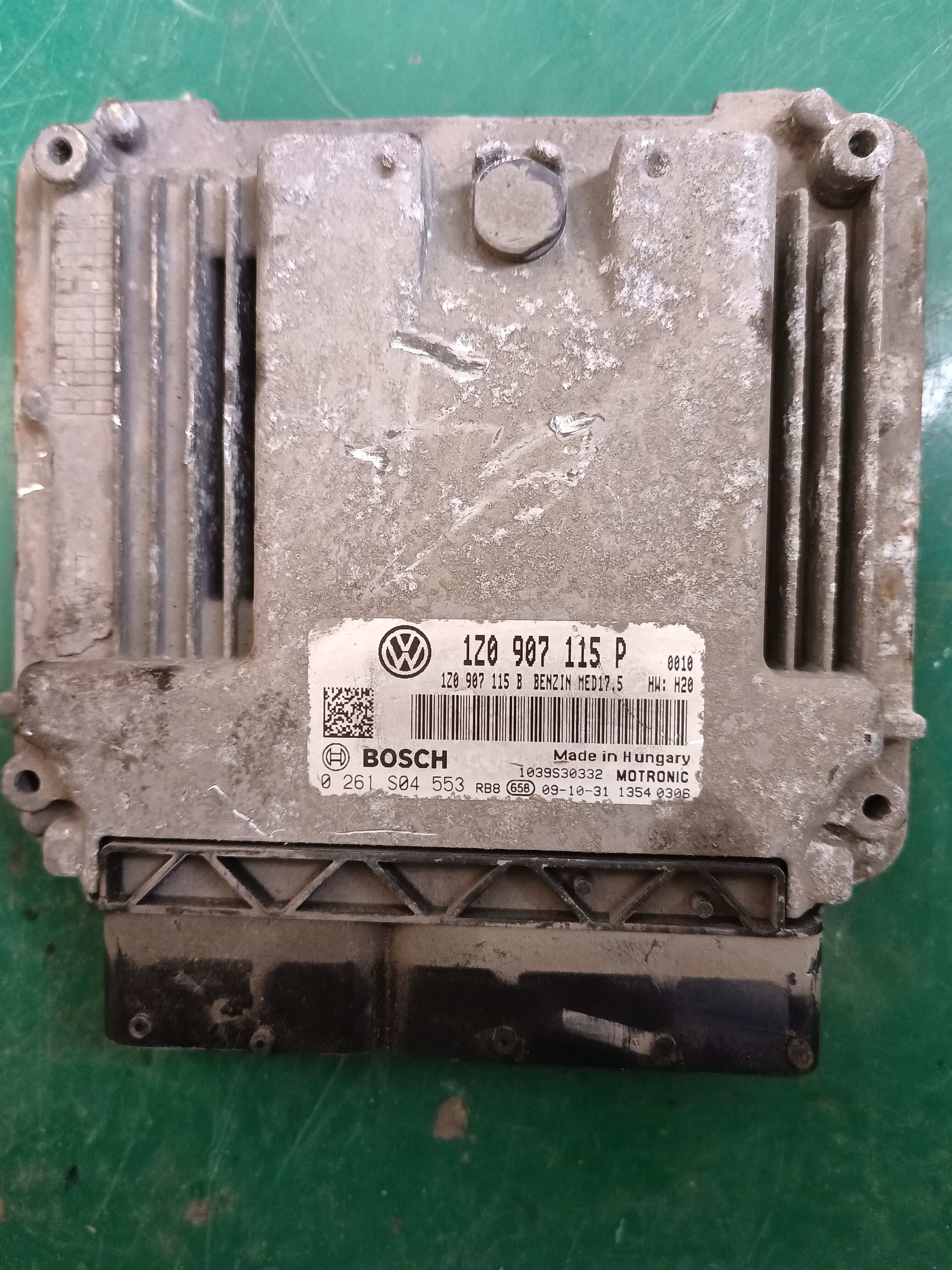 1Z0907115P 发动机电脑