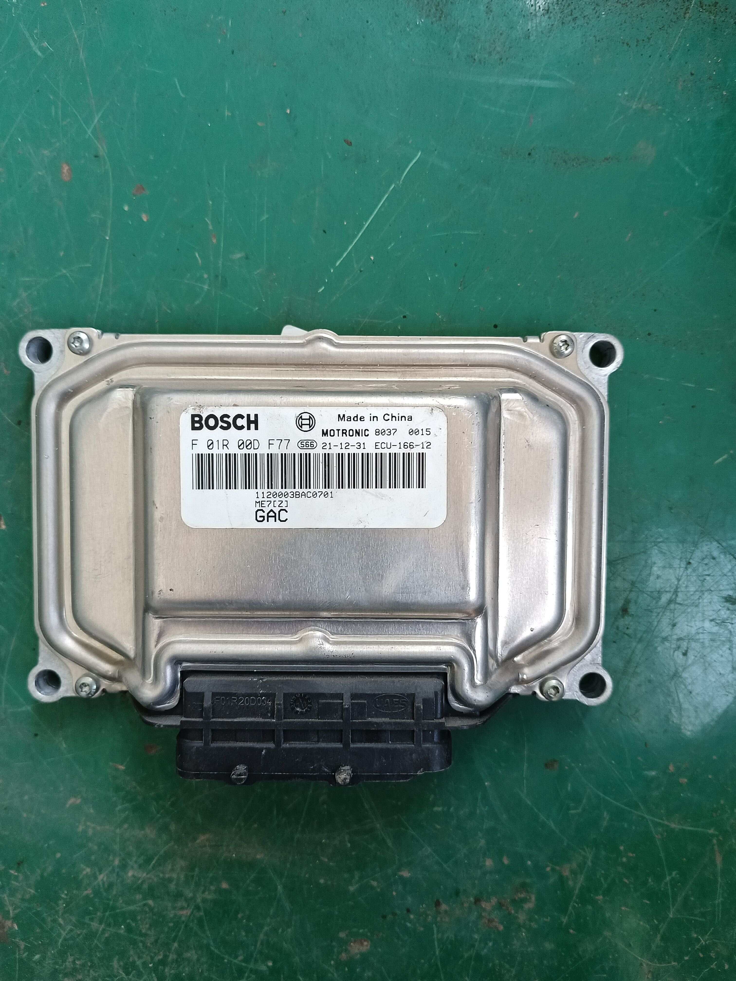 F01R00DF77 Engine Control Unit (ECU)