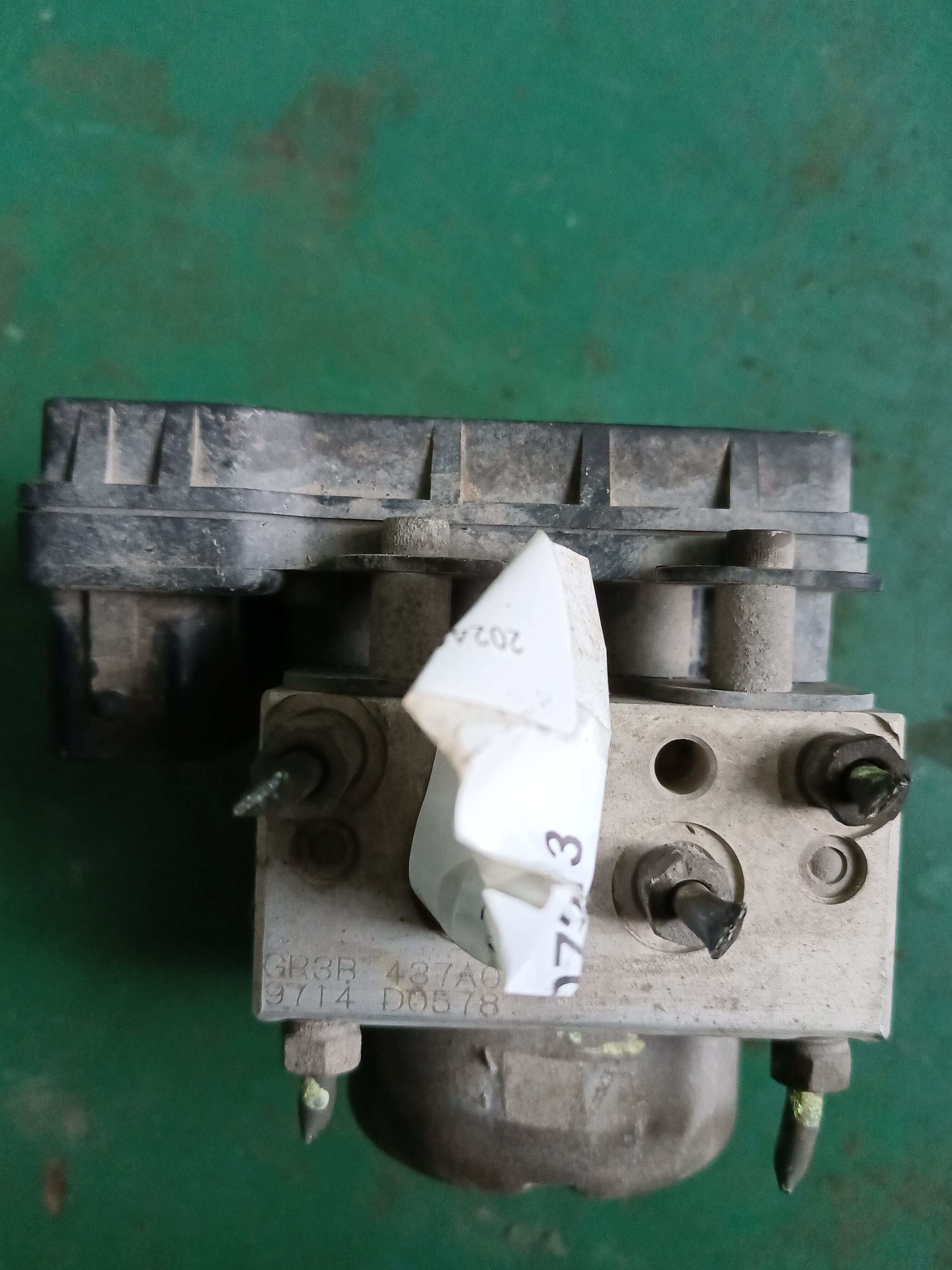 MD125AT9G02E ABS泵总成