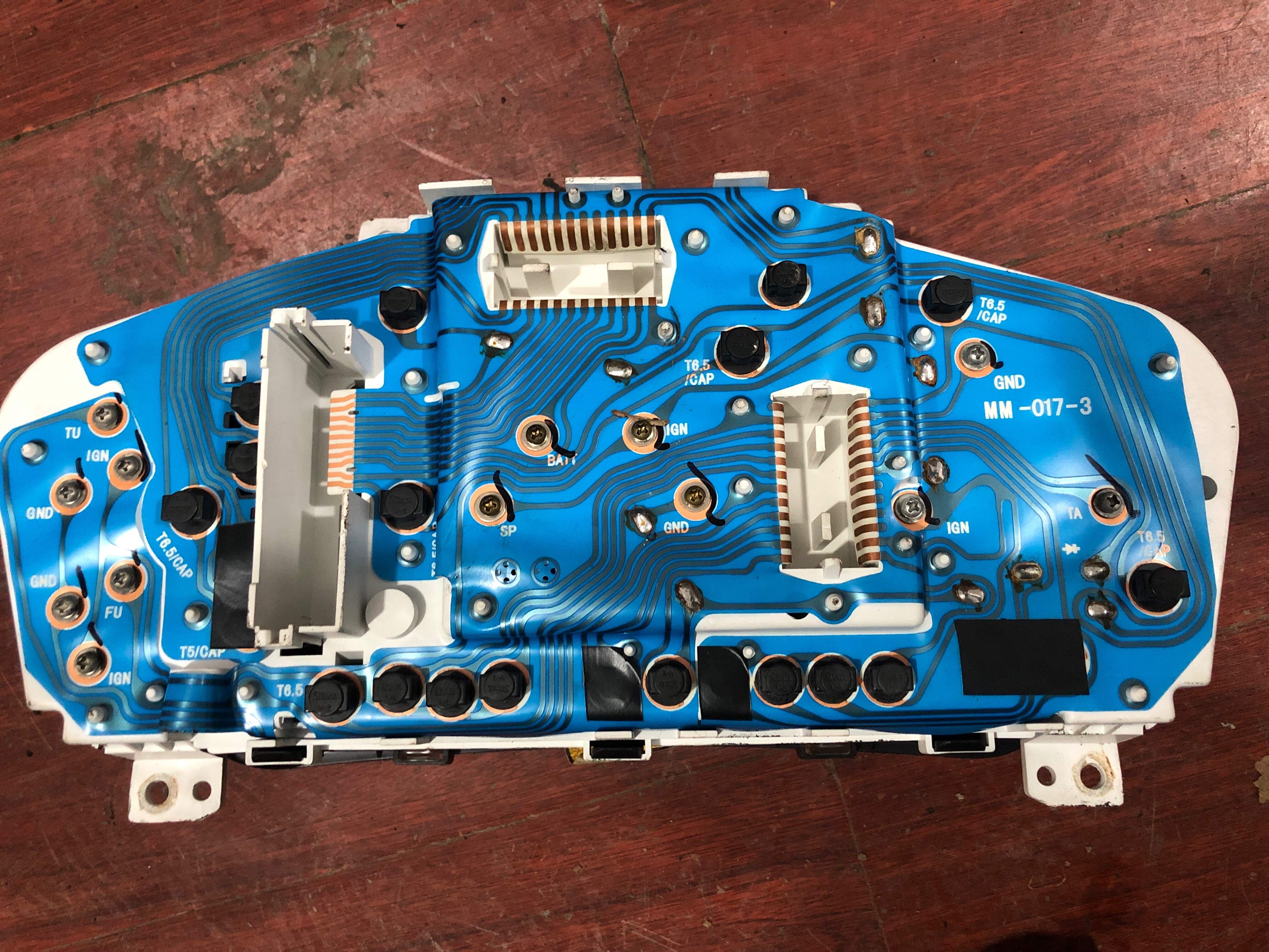 SW7003222 Instrument Cluster Assembly