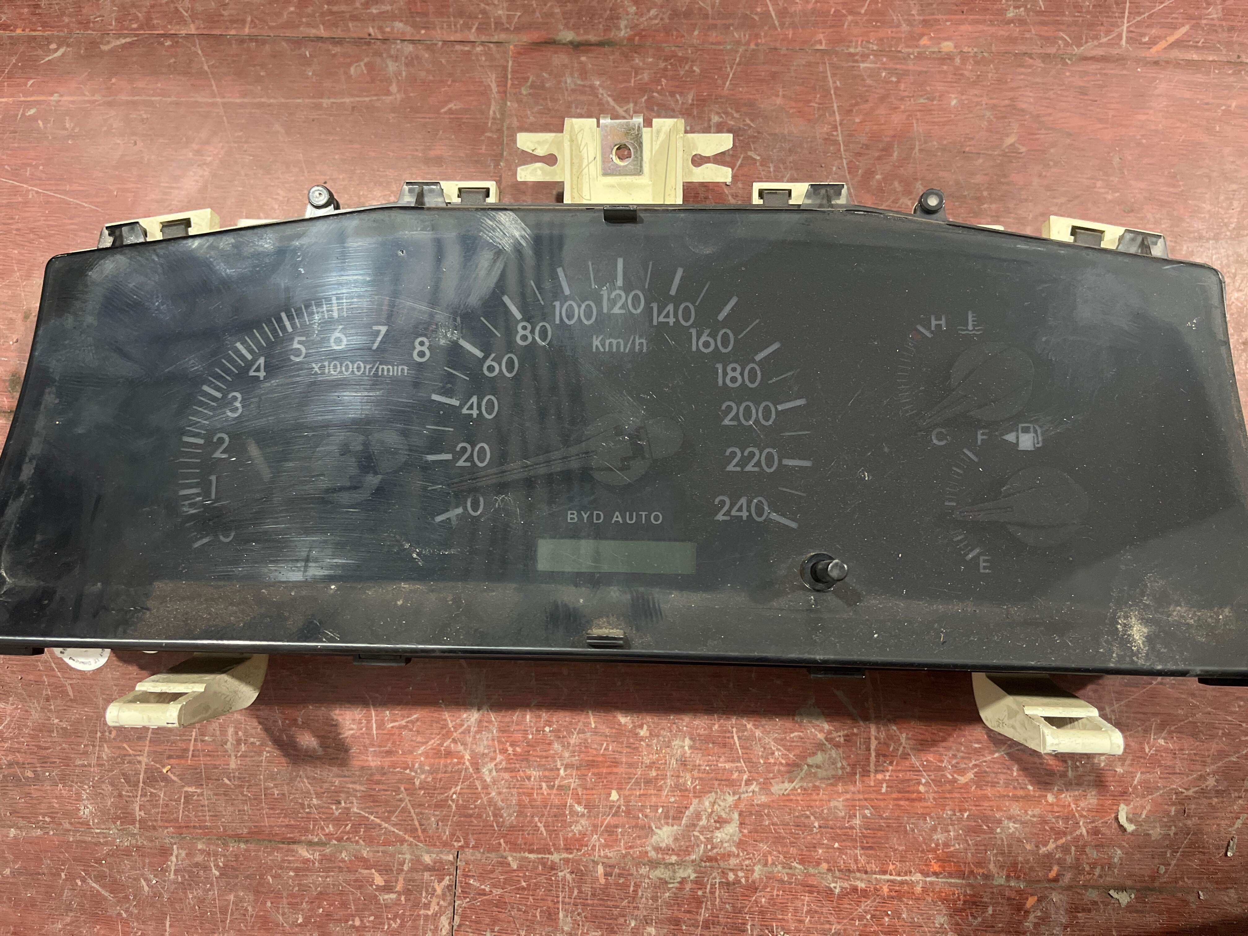 F33820100 Instrument Cluster Assembly