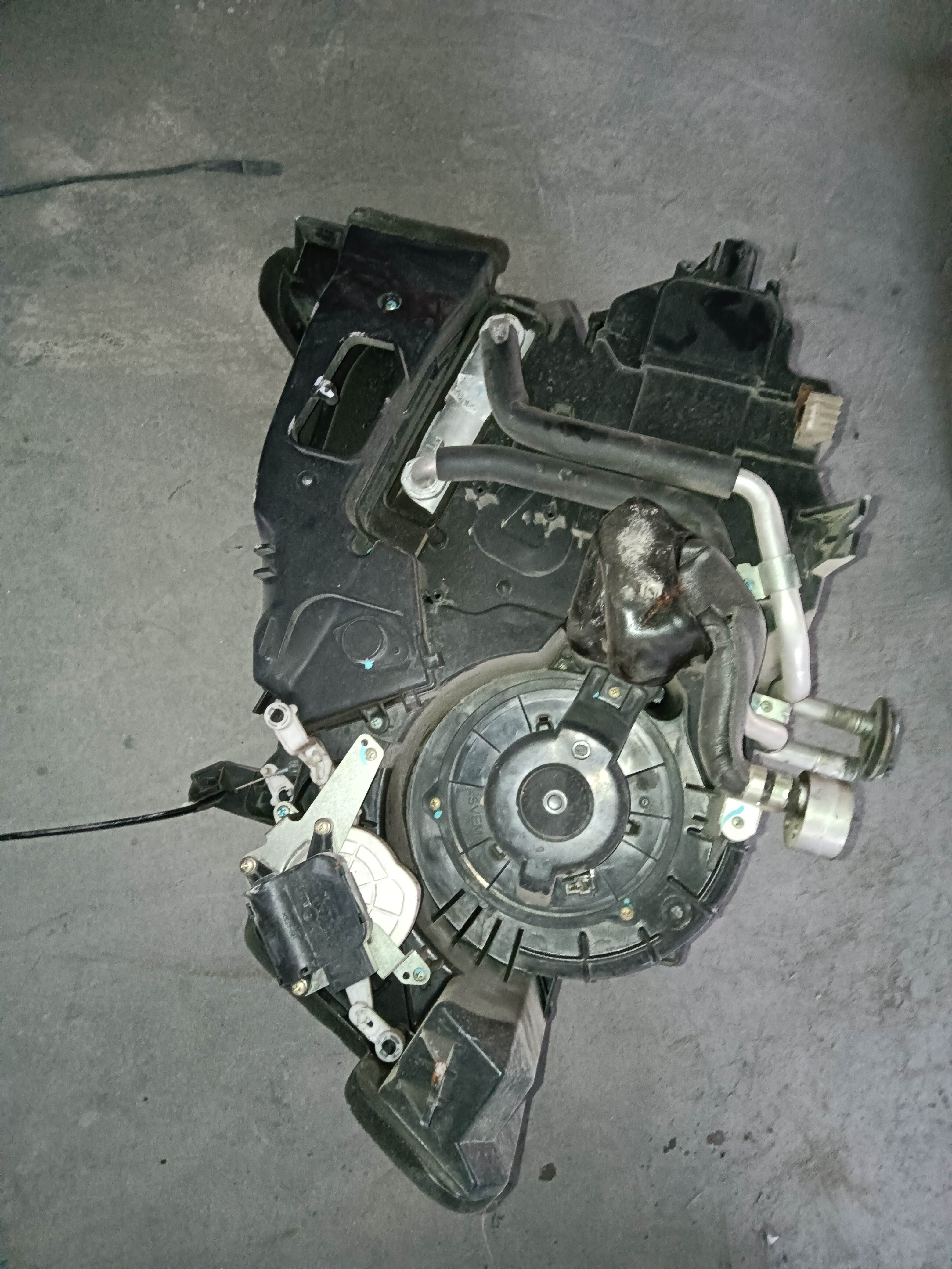 JQB101770 Evaporator Assembly