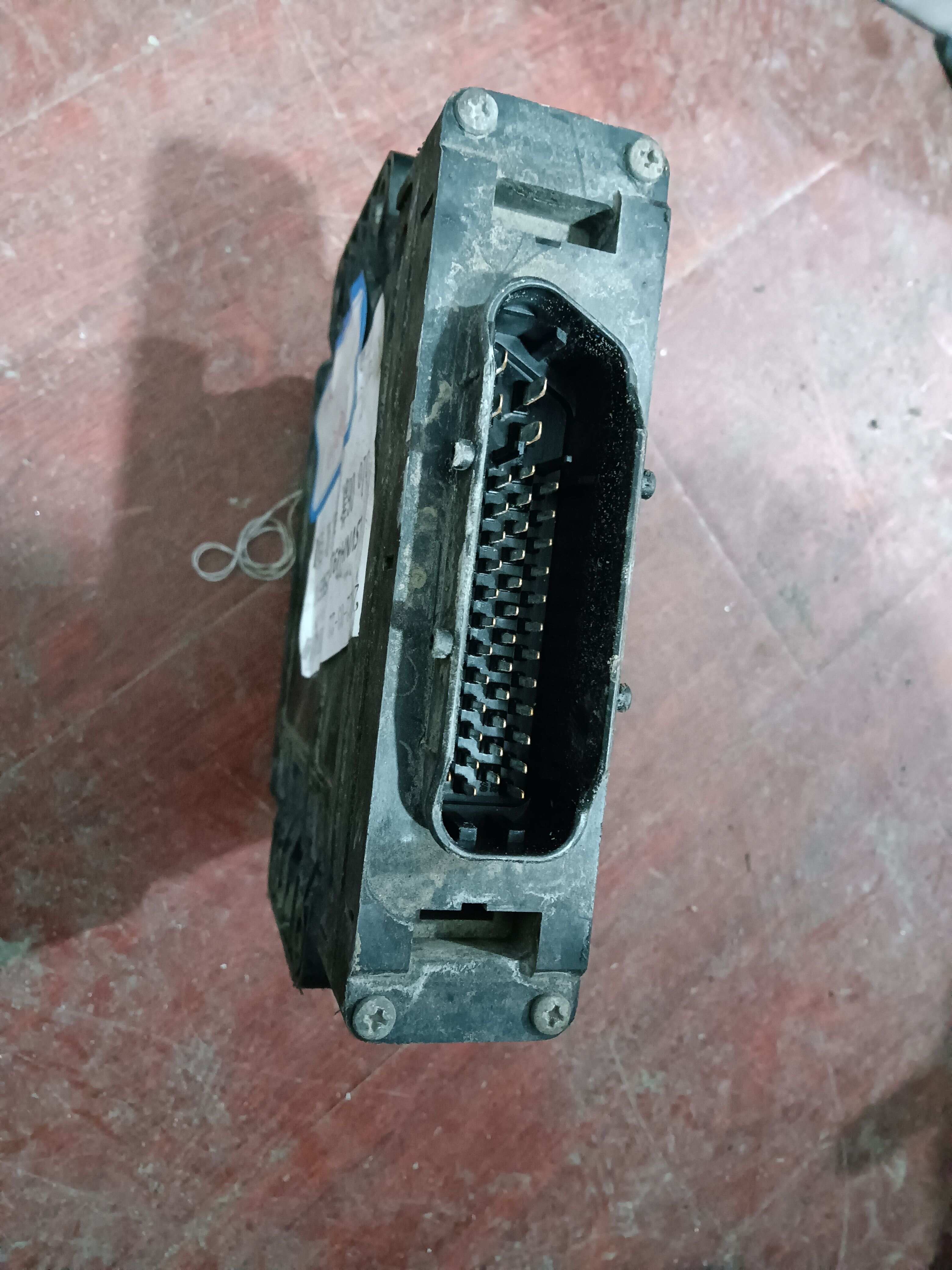 09G927750DR 发动机电脑