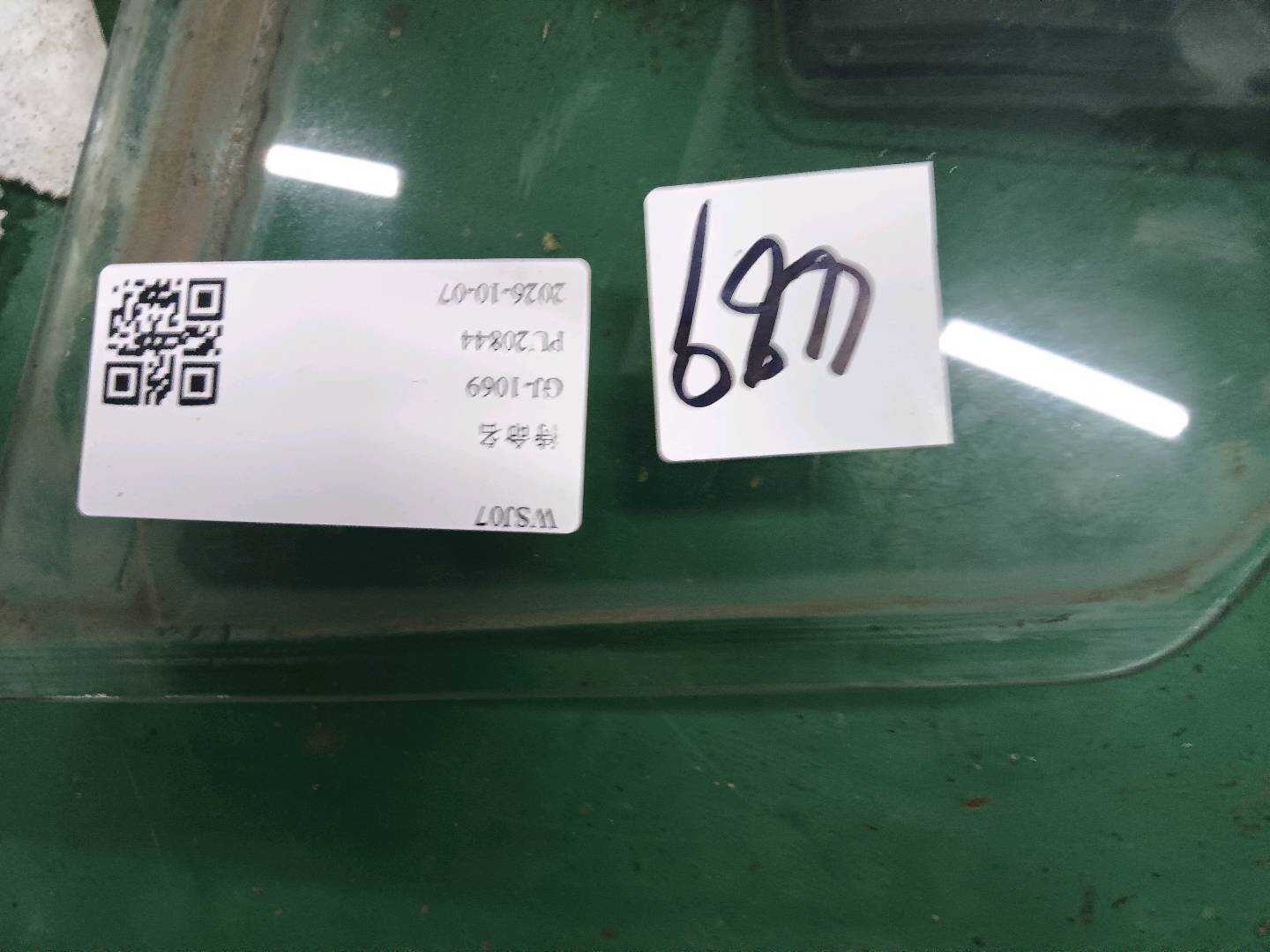 6810102201 前门玻璃(右)