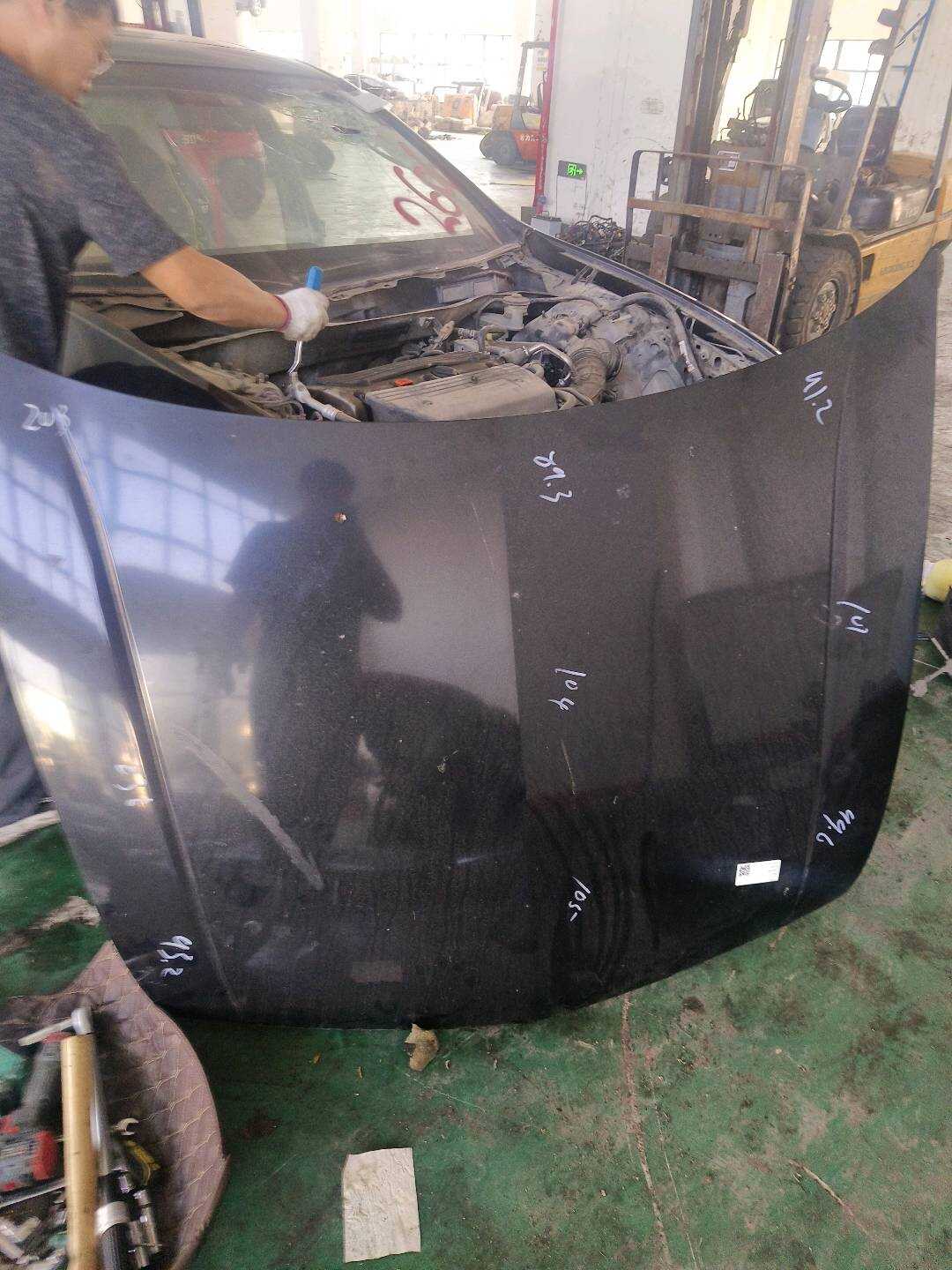 60100TP5H00ZZ 前机盖