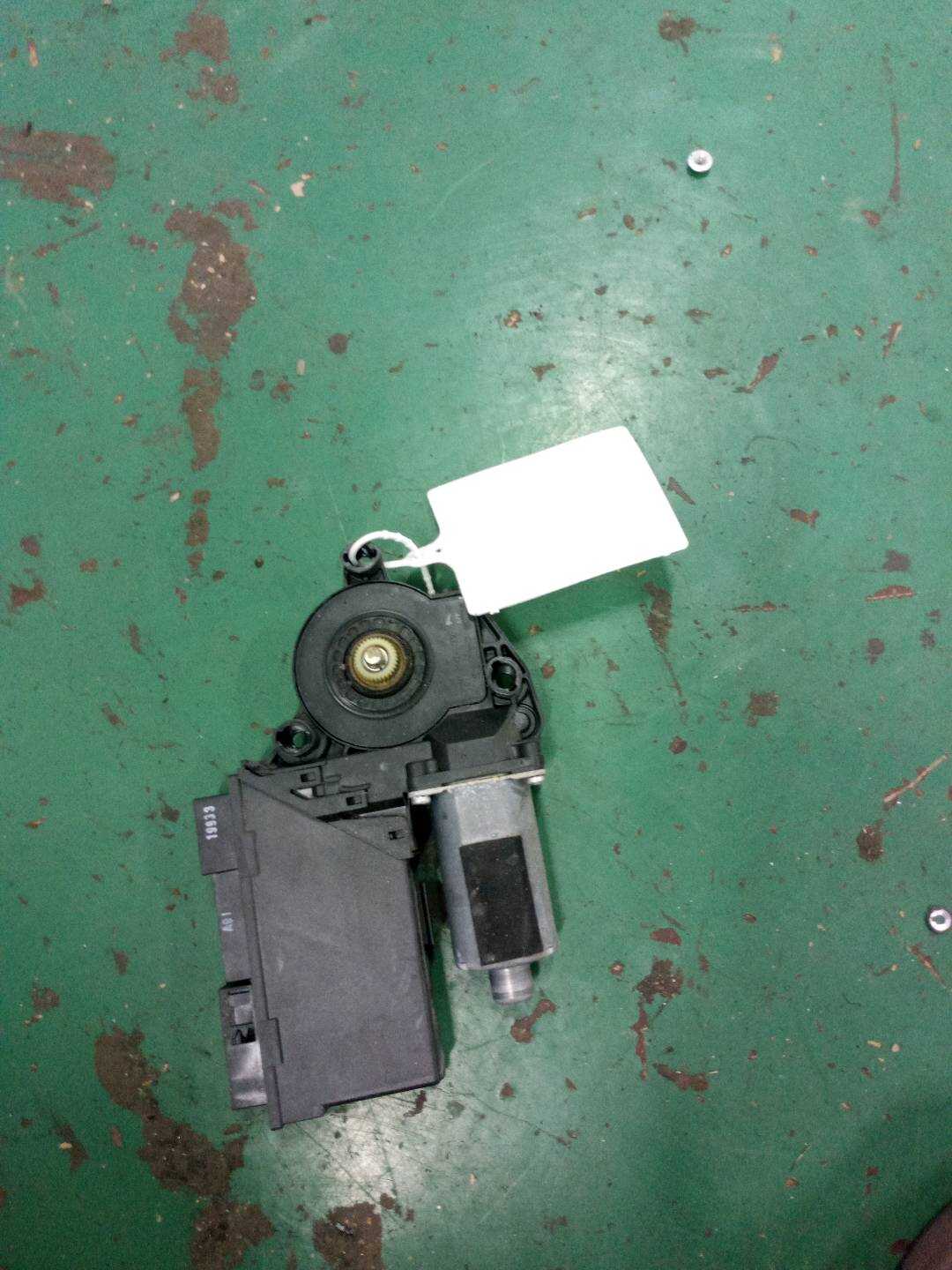 4E0959802D 车窗升降器马达