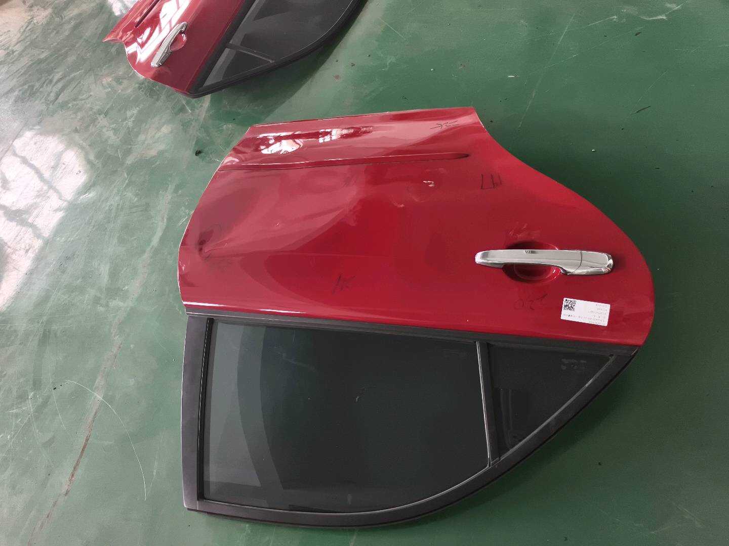 GV2S73020M2 后门壳(右)