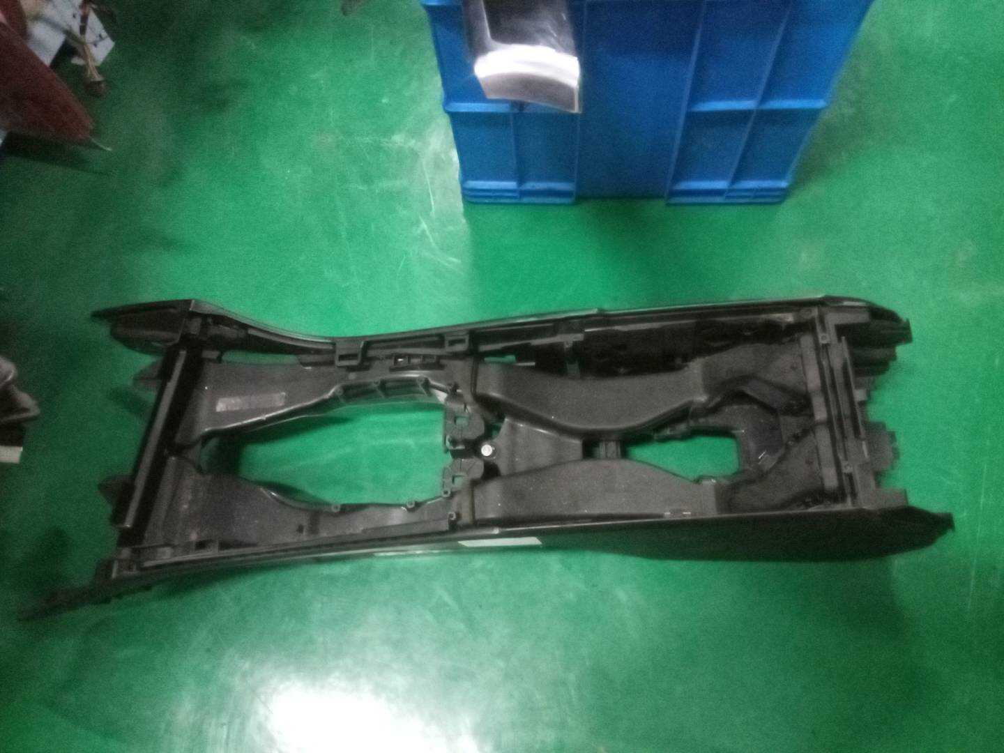 51169208301 Center Console Trim Panel, Left