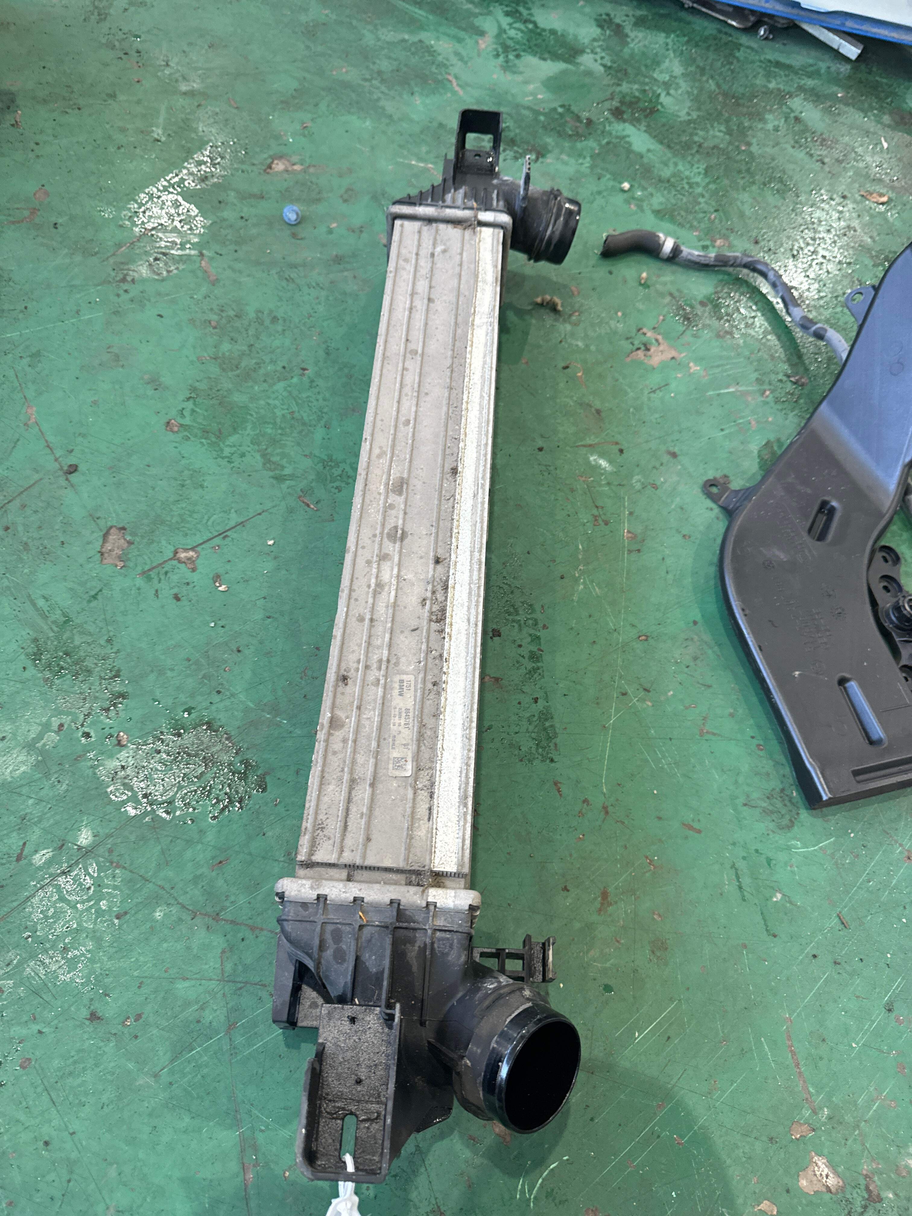 17518645761 增压中冷器