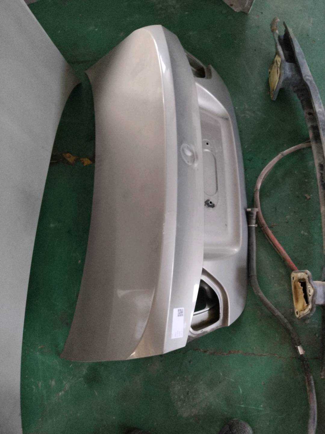 41627209701 Trunk Lid