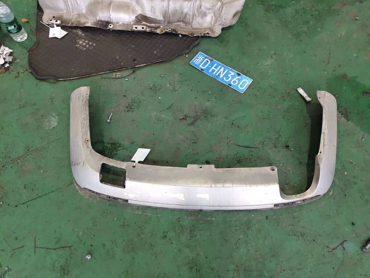 1K9807521 Rear Bumper Air Deflector
