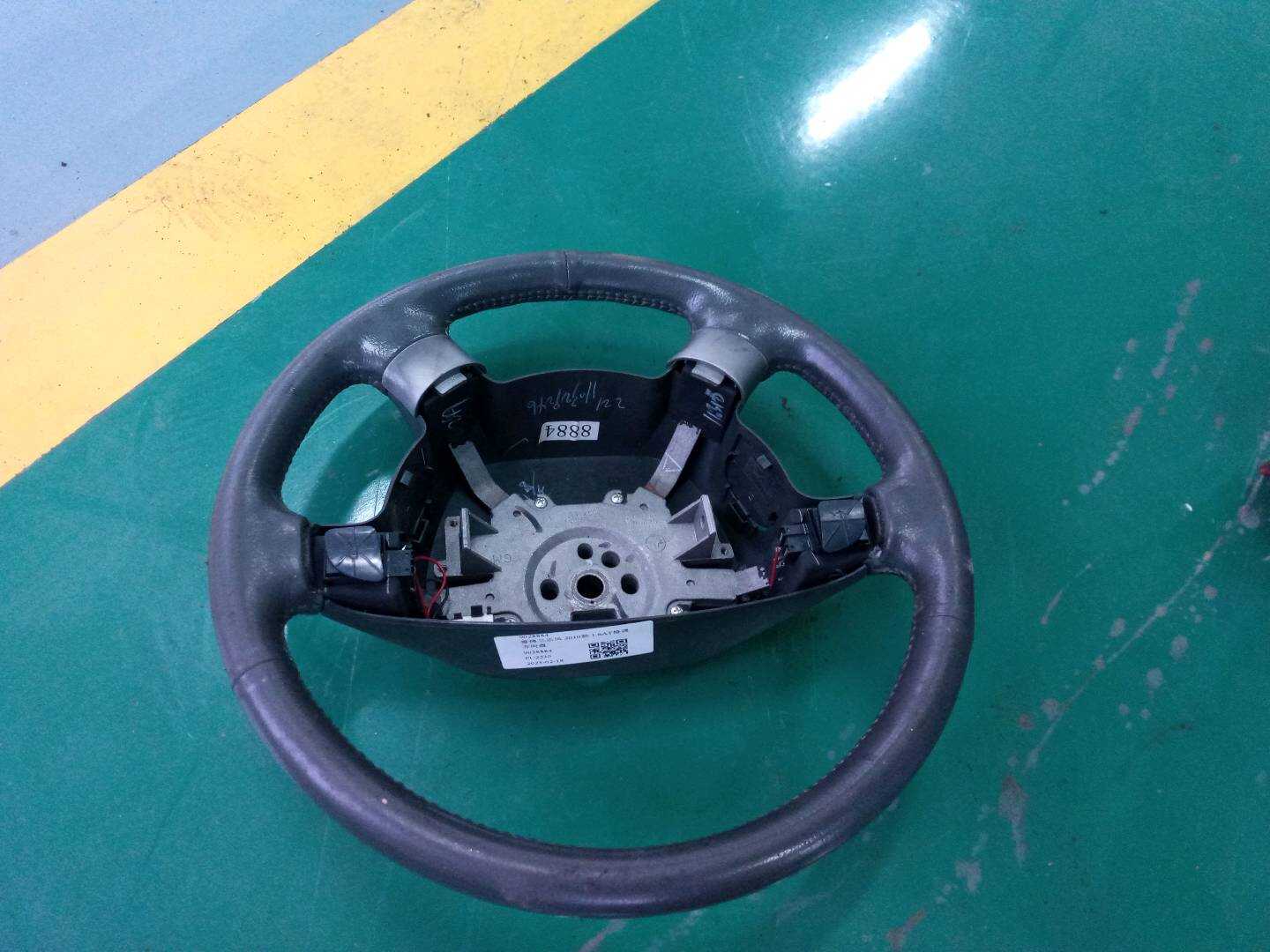 9028884 Steering Wheel